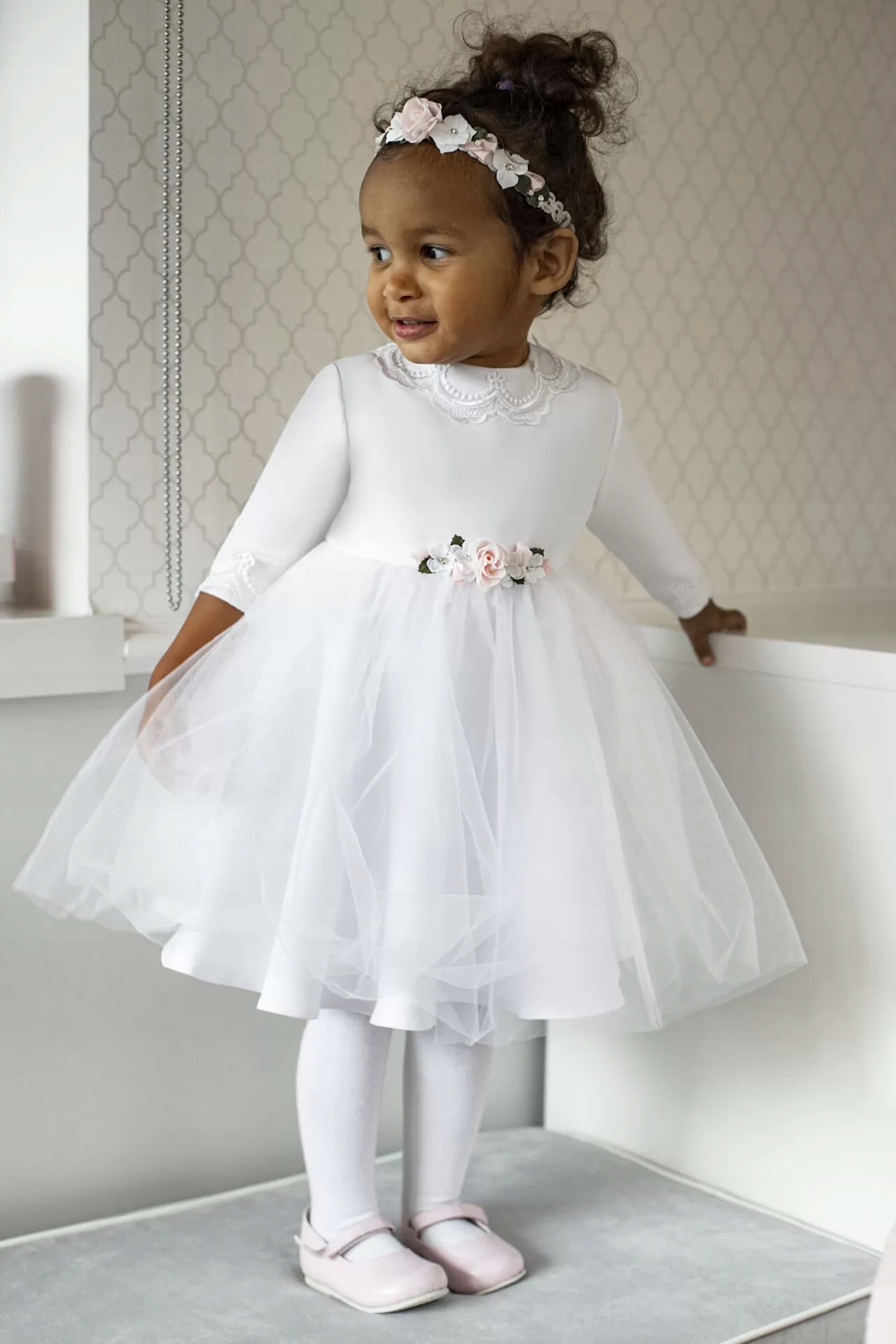 SUKIENKA STELLA BIAŁA Z DŁUGIM RĘKAWEM - 86 Rozmiar 86