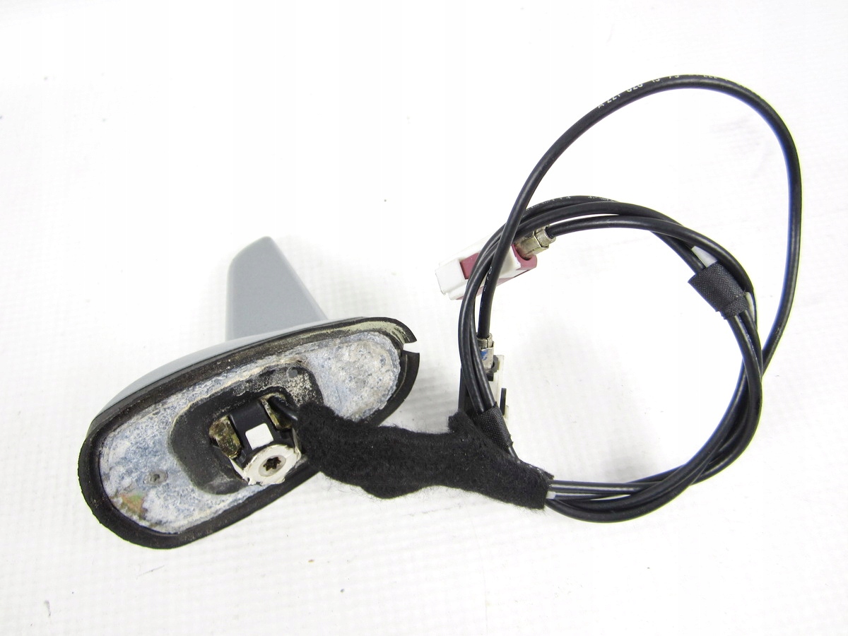 ANTENNE GPS PLETWA MERCEDES W221