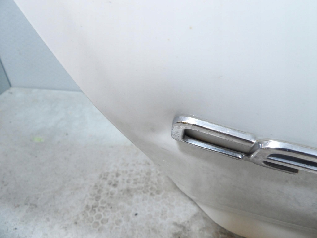 KIA PRO CEED and rear trunk door WD