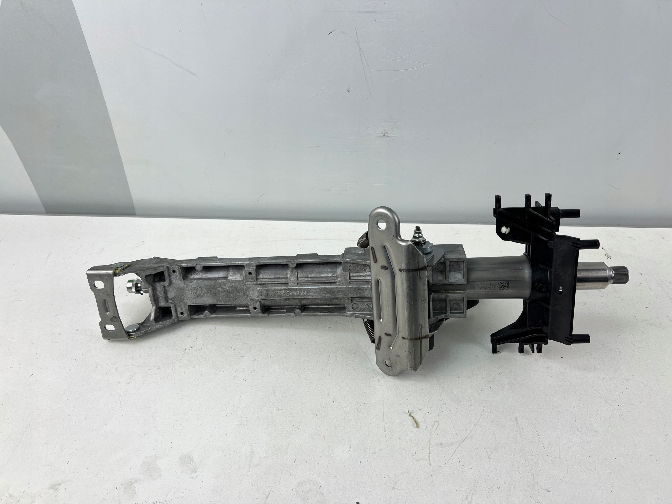 steering wheel rod BMW G30 6896189