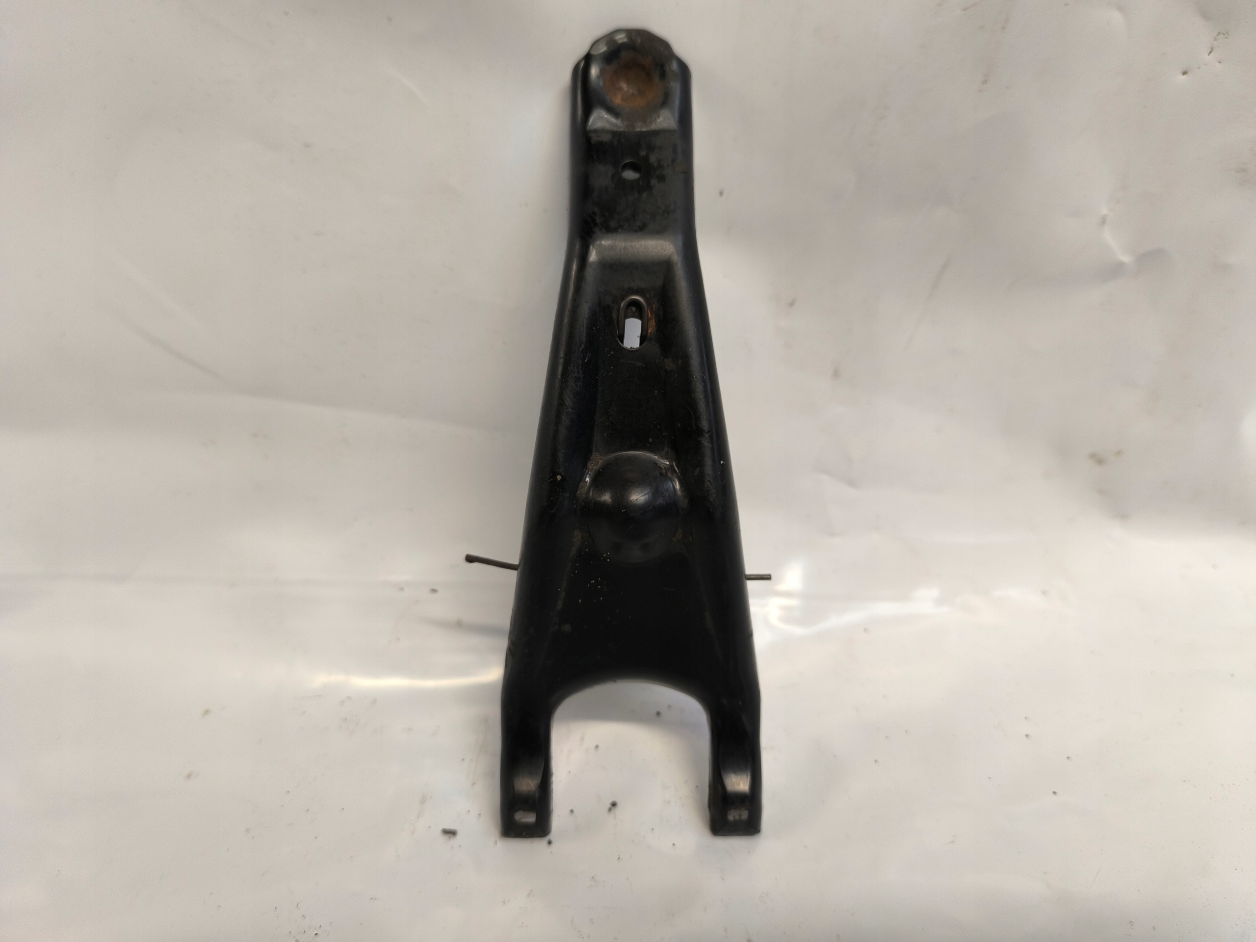 ŁAPA WIDEŁKI SPRZĘGŁA F7L MAZDA 2.0 CITD RF7J