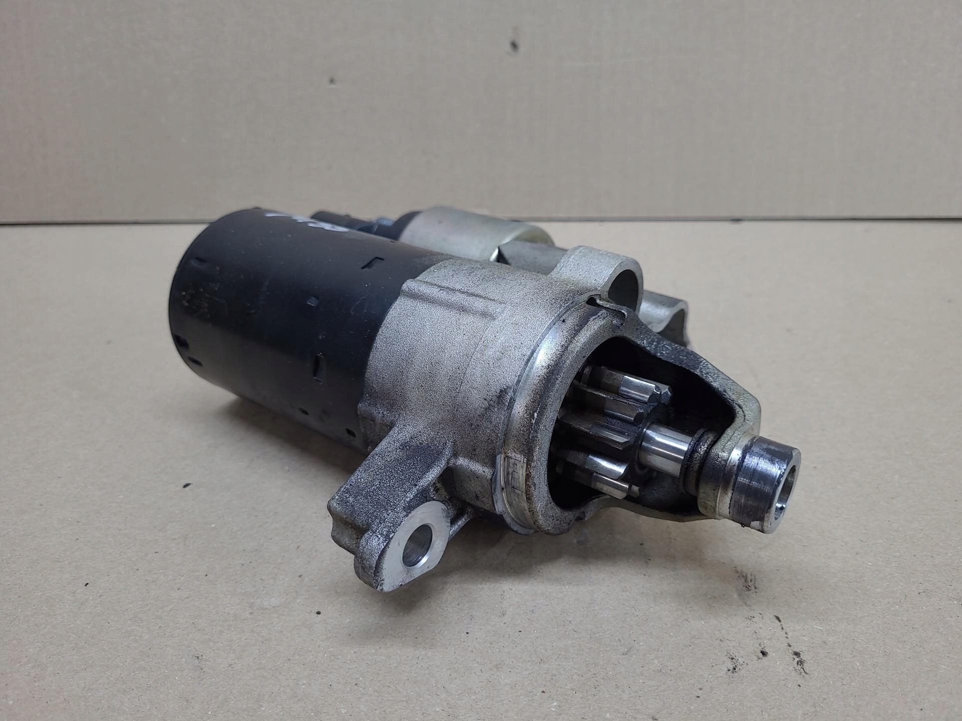 starter Audi A4 B8 2009 06D911021B
