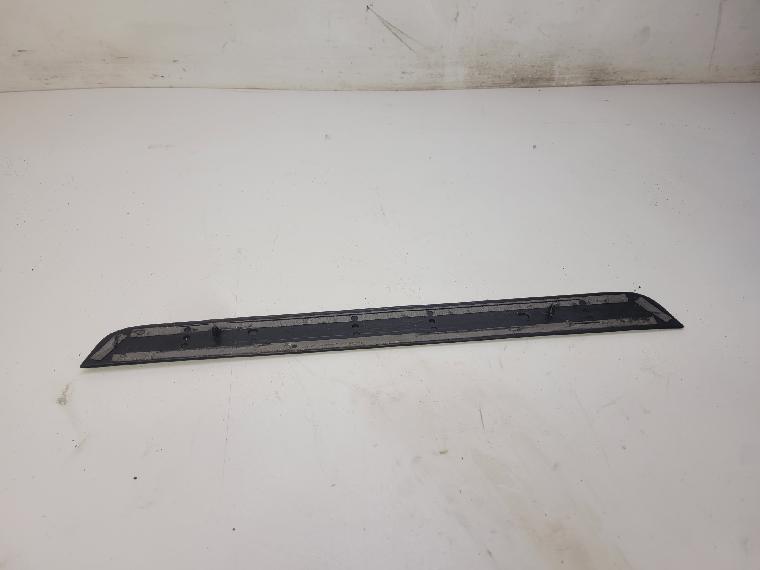 moulding threshold left front AUDI A4 B8 8K0853373B