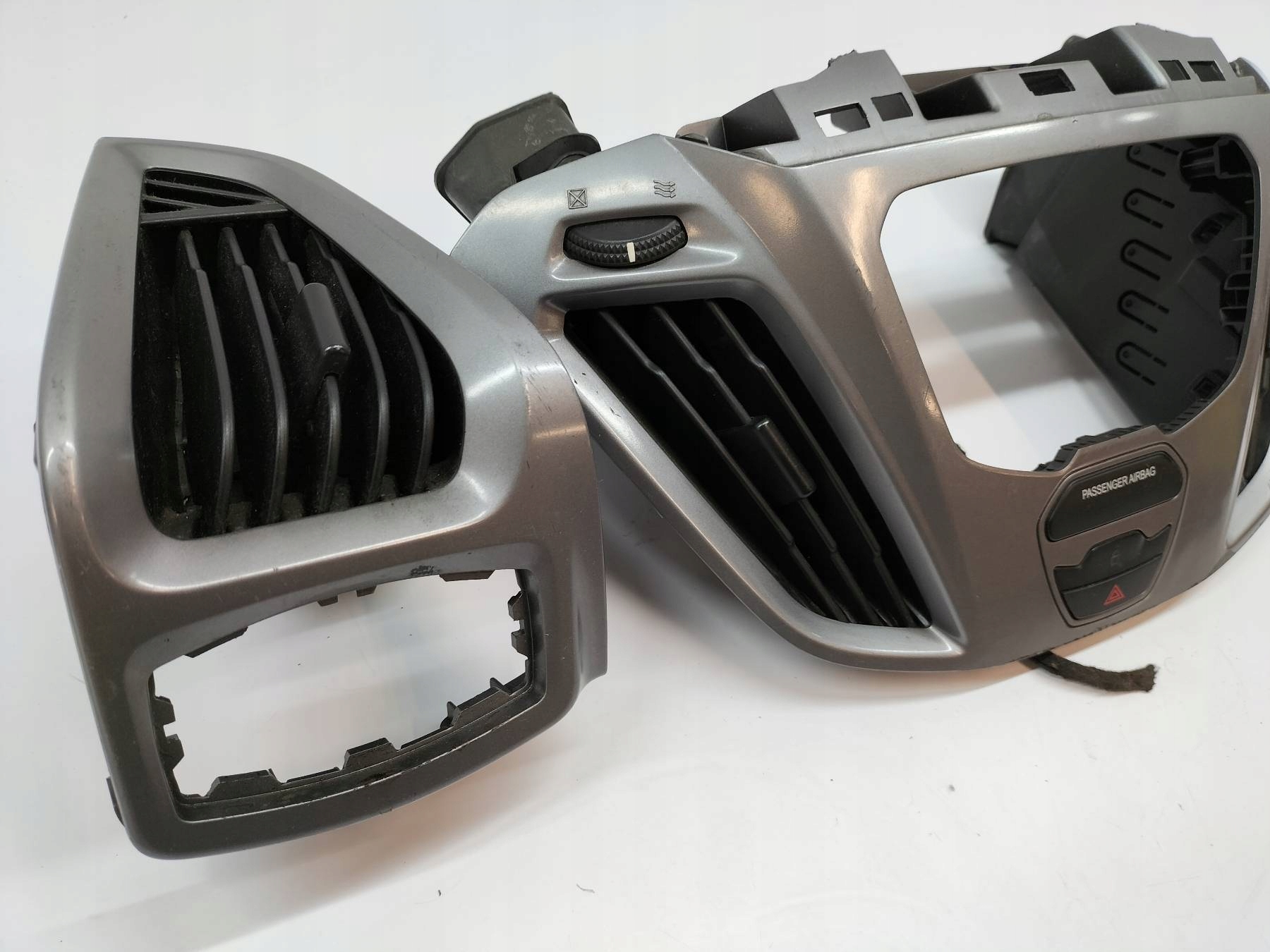 KRATKI air conditioning devices central left right frame KPL Ford Transit Custom and