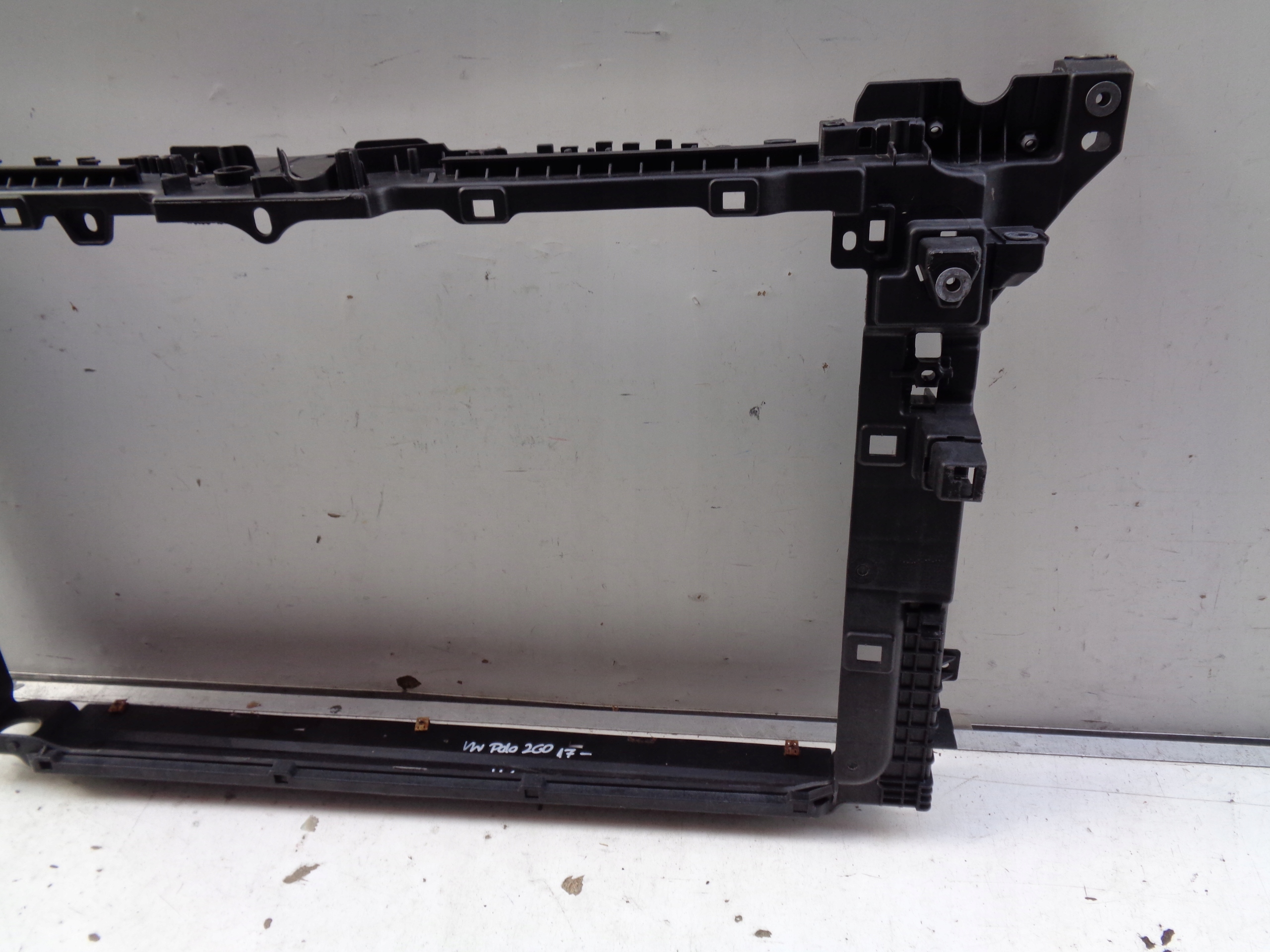 bar, wall front VW POLO 2G 2G0 17