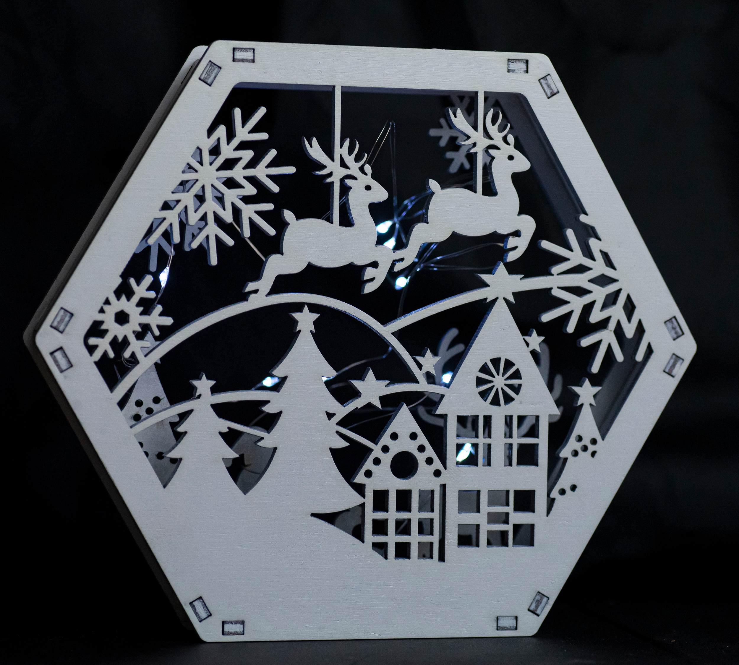 OZDOBA Biała LATARENKA ŚWIECĄCA komoda MIKOŁAJ STÓŁ Świecznik Święta Wysokość produktu 14.5 cm