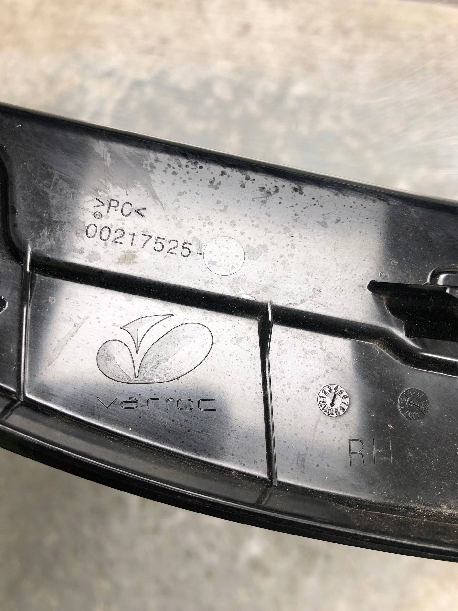 KLOSZ lights right front VW ID4 ID.4