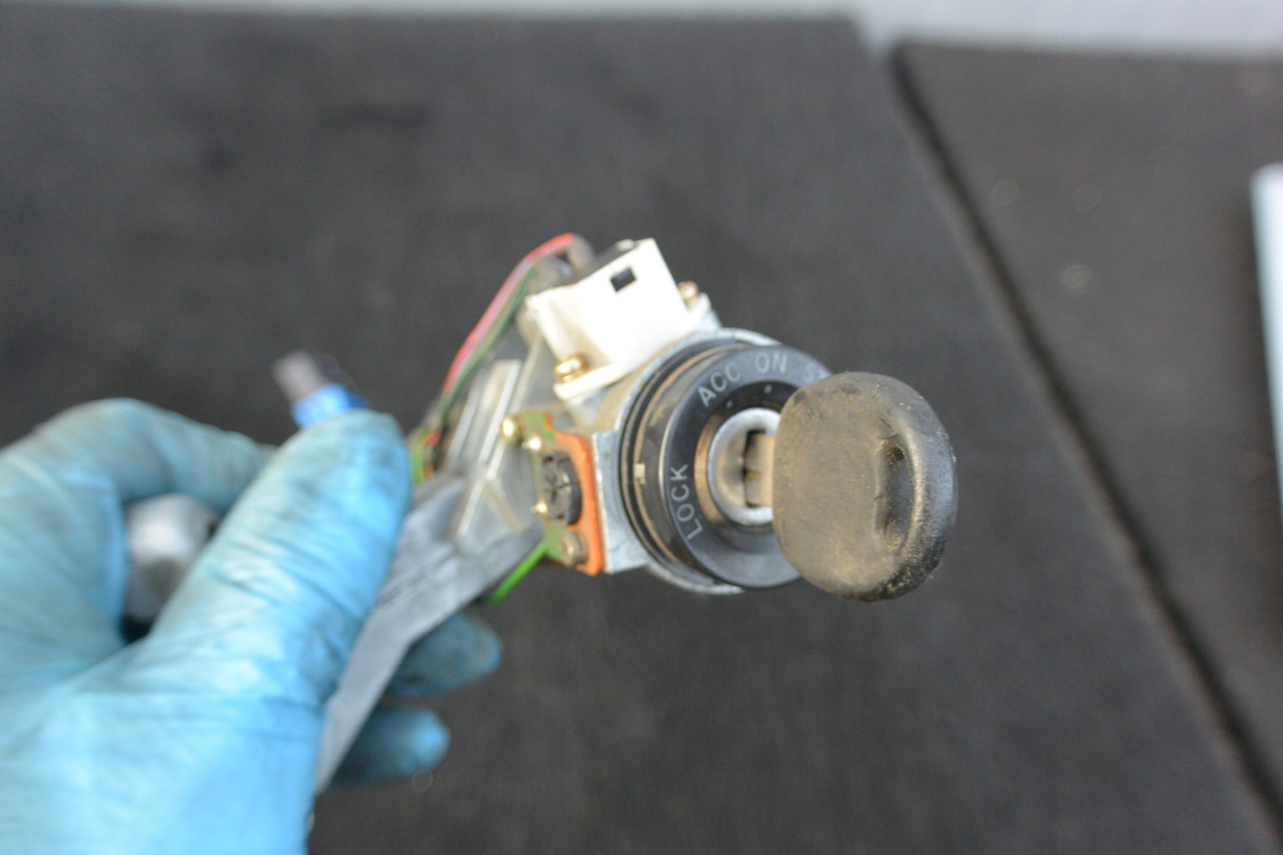ignition key HYUNDAI SONATA II