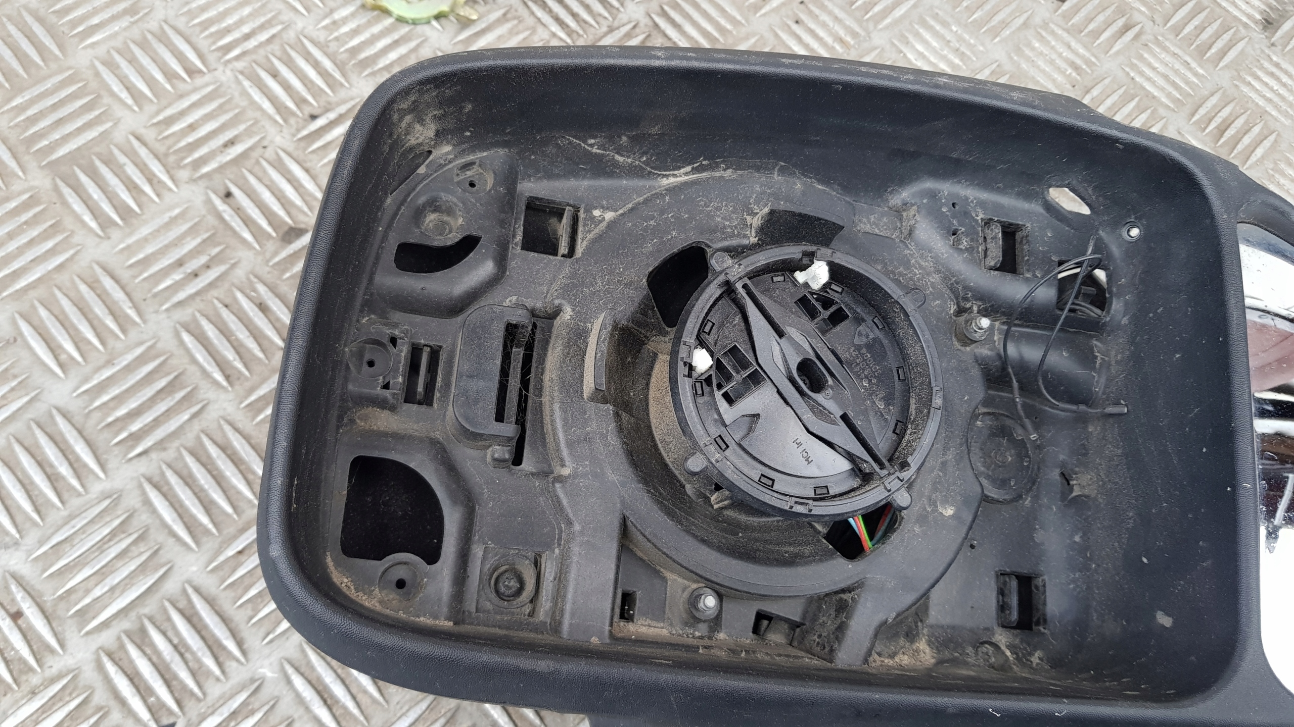 RENAULT MASTER III 2010-20 mirror right DLUGIE