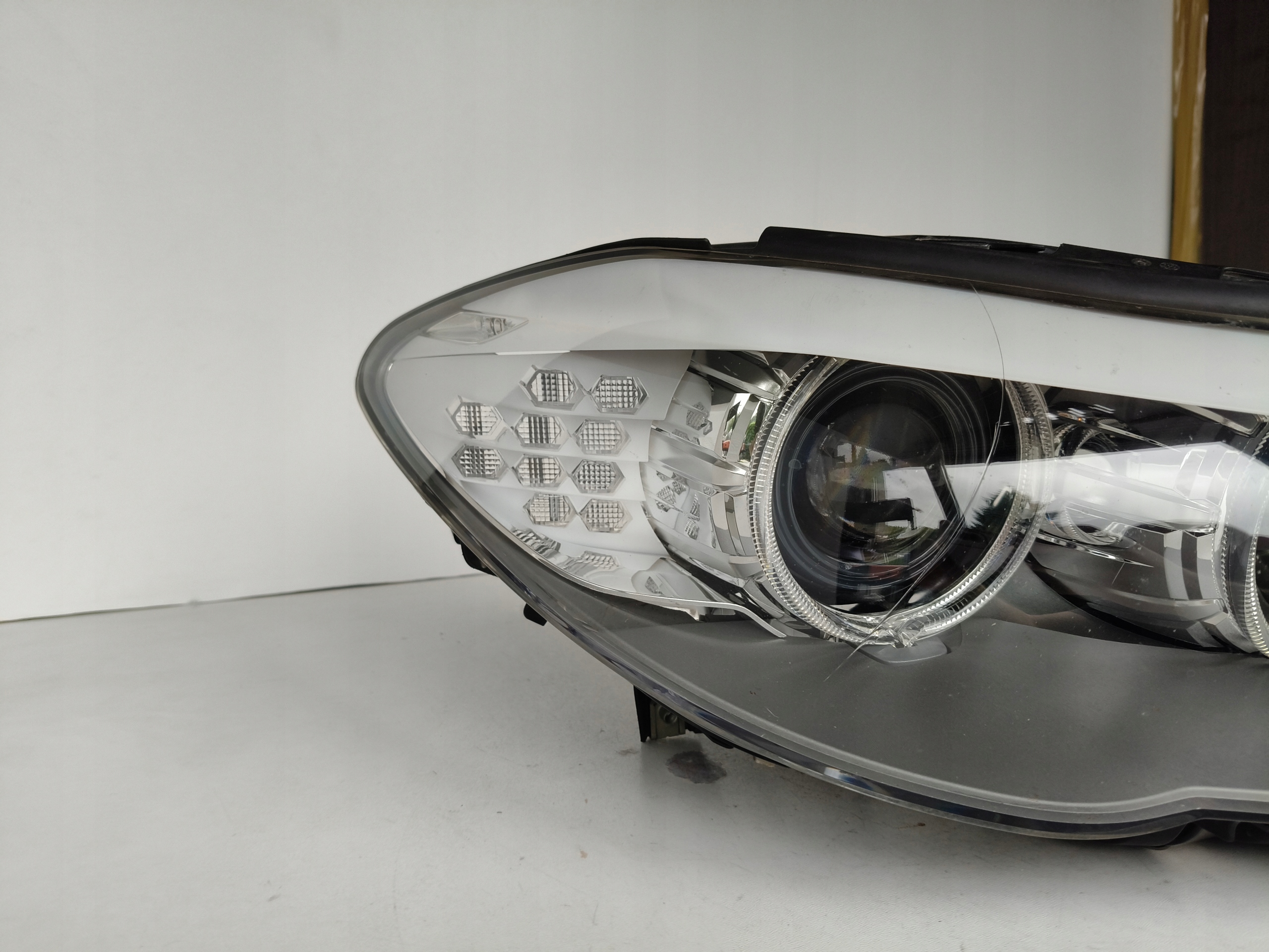 light right REFLEKTOR BMW 5 F10 F11 10-13 XENON LED non-setting