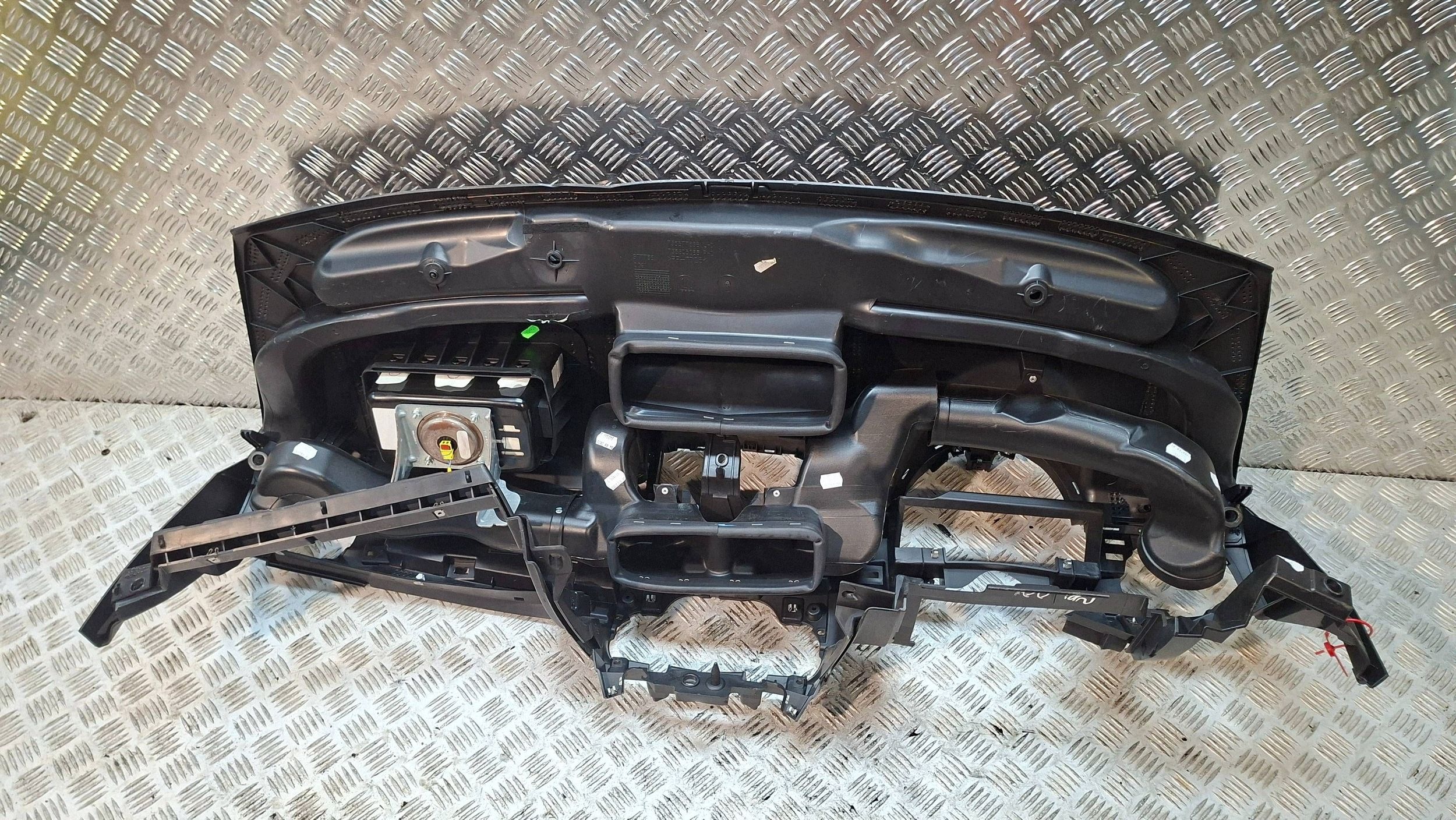 dashboard instrument panel airbags FIAT 500 LIFT 2015