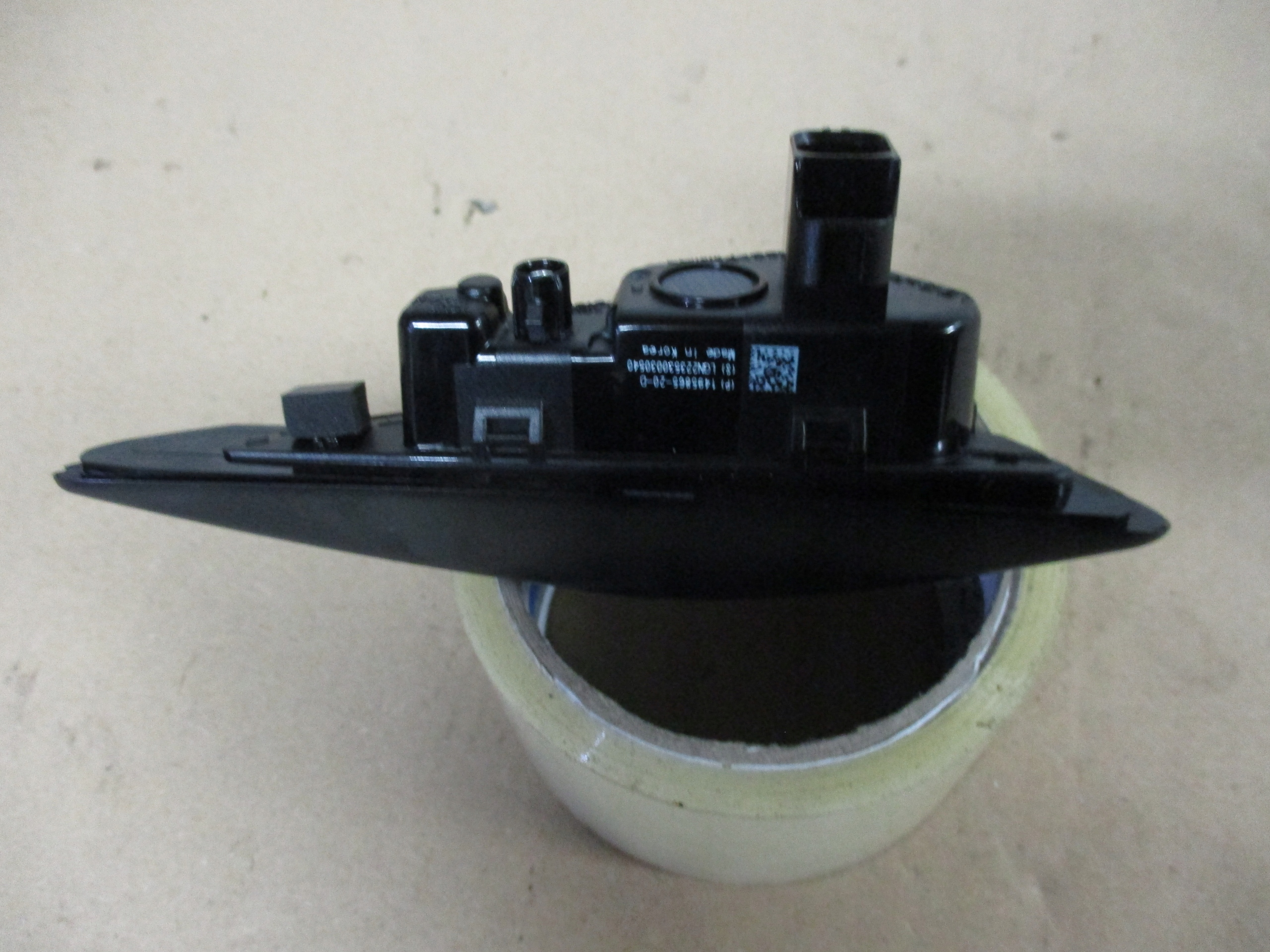 indicator z kamera Tesla Model 3 right 1495865-20D