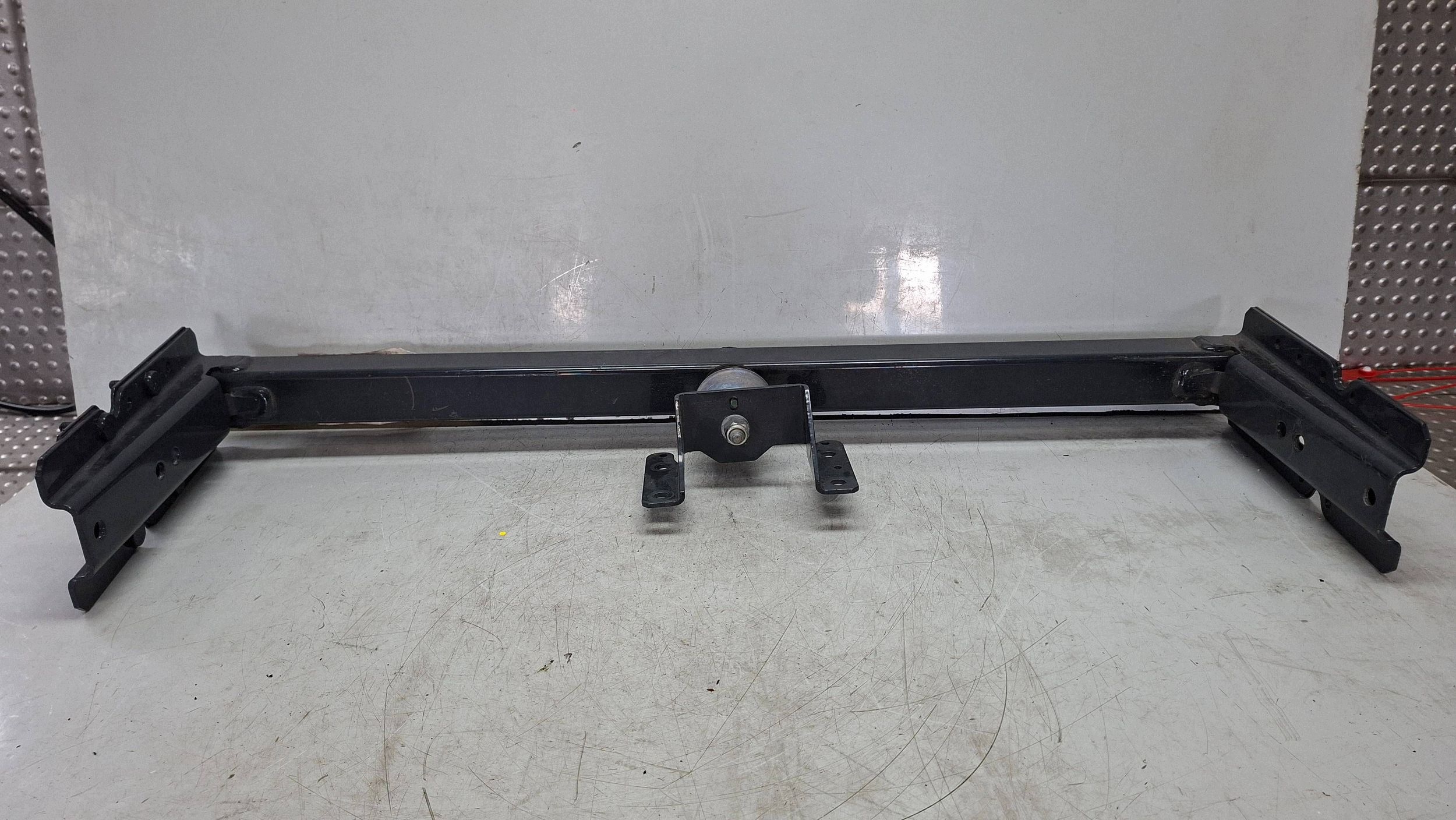 Supporto cambio ingranaggi 5802428557 IVECO DAILY IV 2014