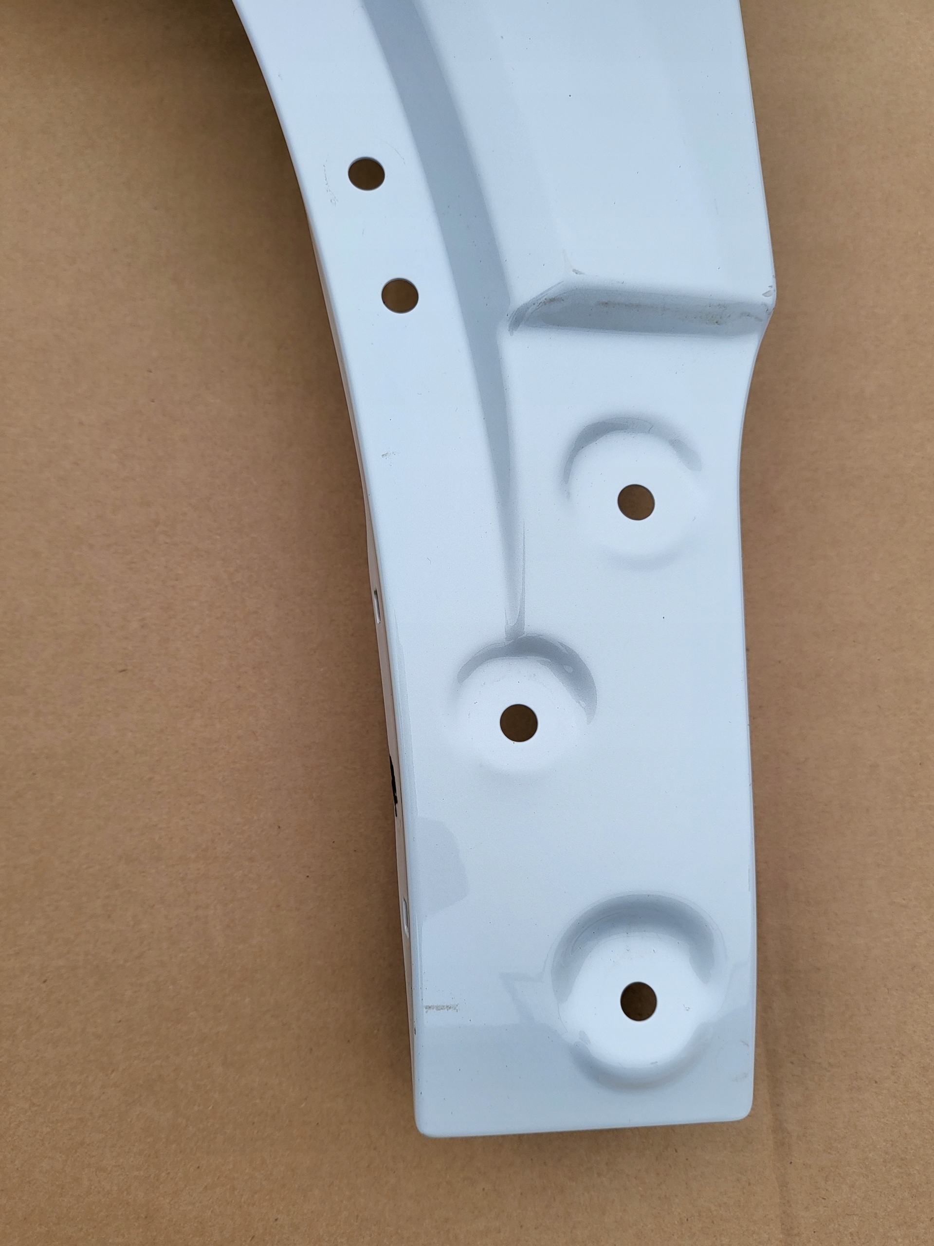 sinistra parafango VOLVO XC40 spoiler-IN HYBRID colore 707