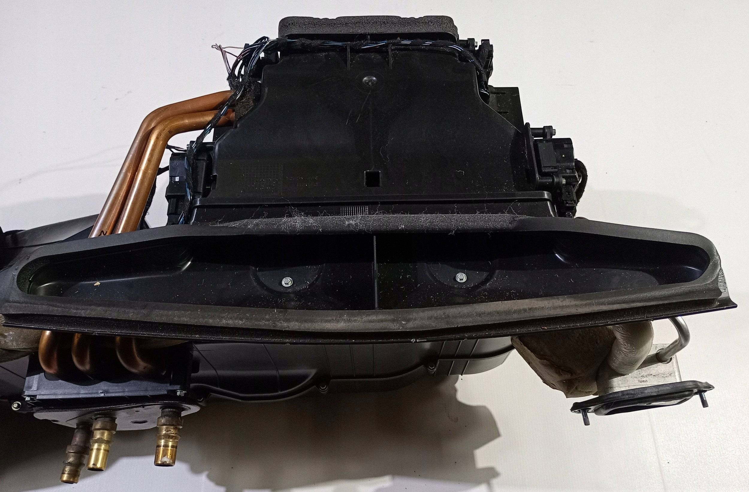 heater air complete heating Maserati GranTurismo 2008