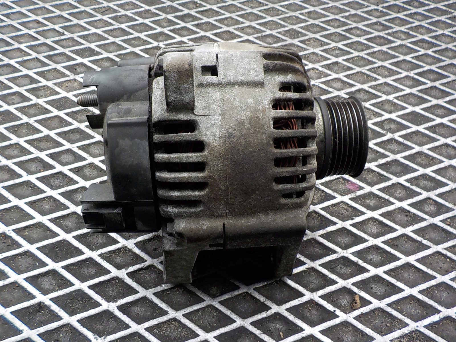 RENAULT MEGANE II ALTERNATOR 8200667619 B