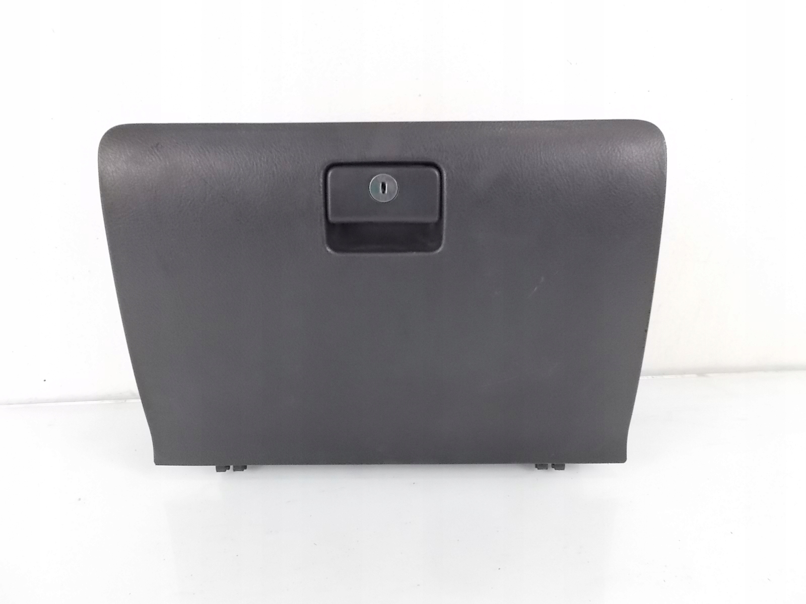 бардачок COROLLA E12 VERSO II 2 04-09,0 d4d