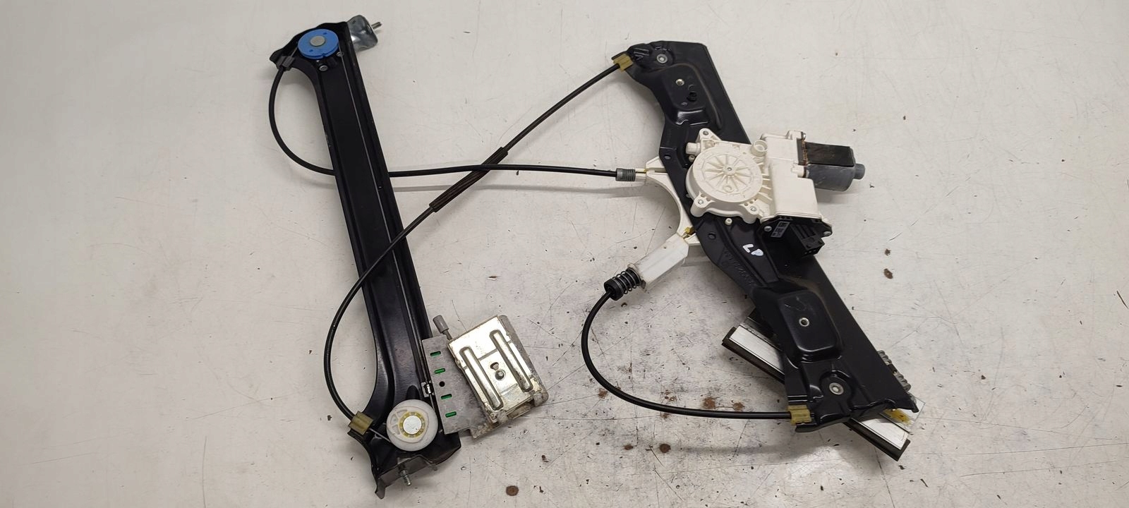 window regulator left front mechanism Opel Astra H Cabrio