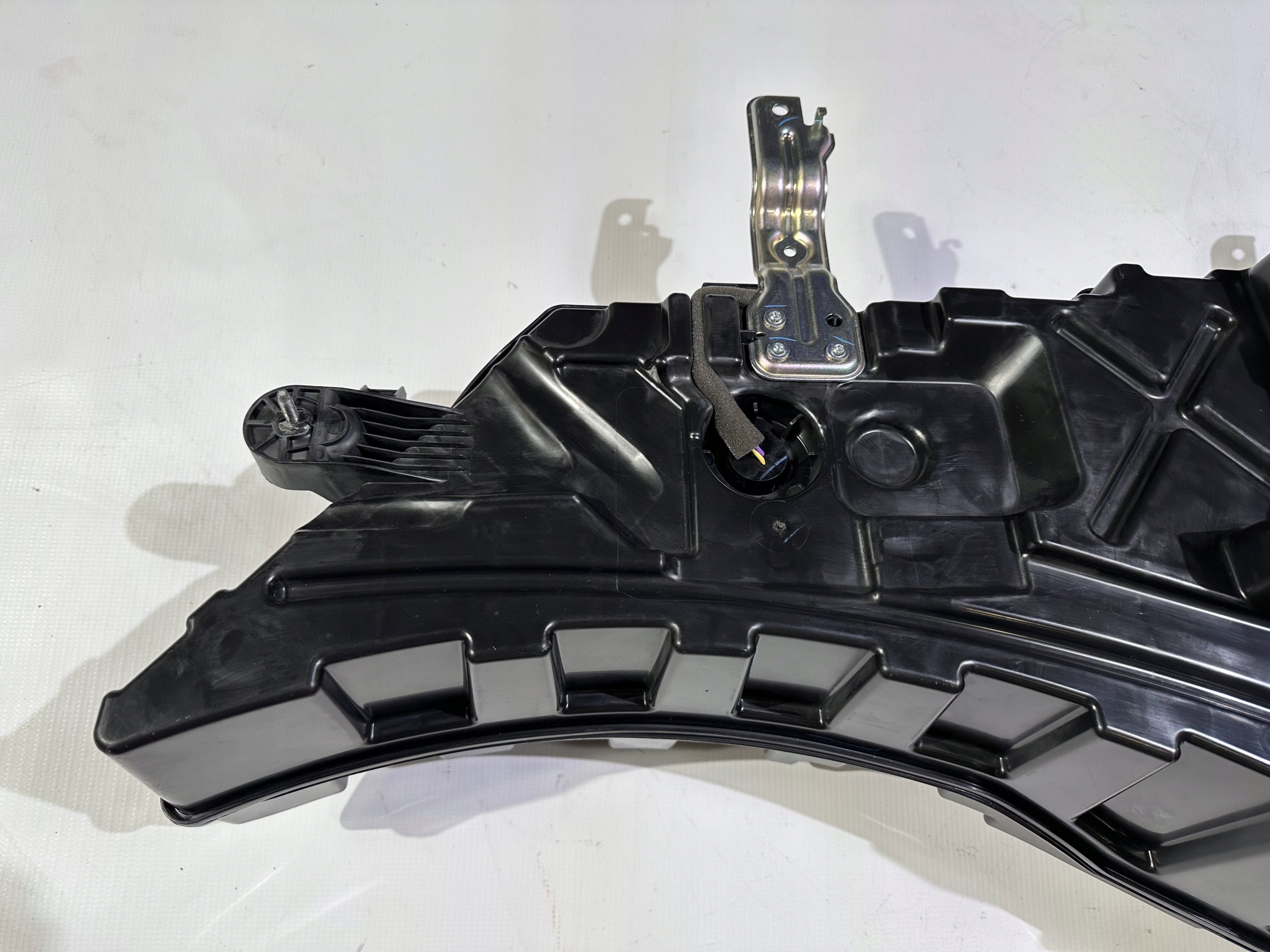 Subwoofer amplifier speaker Ford Expedition 2018 - 2022