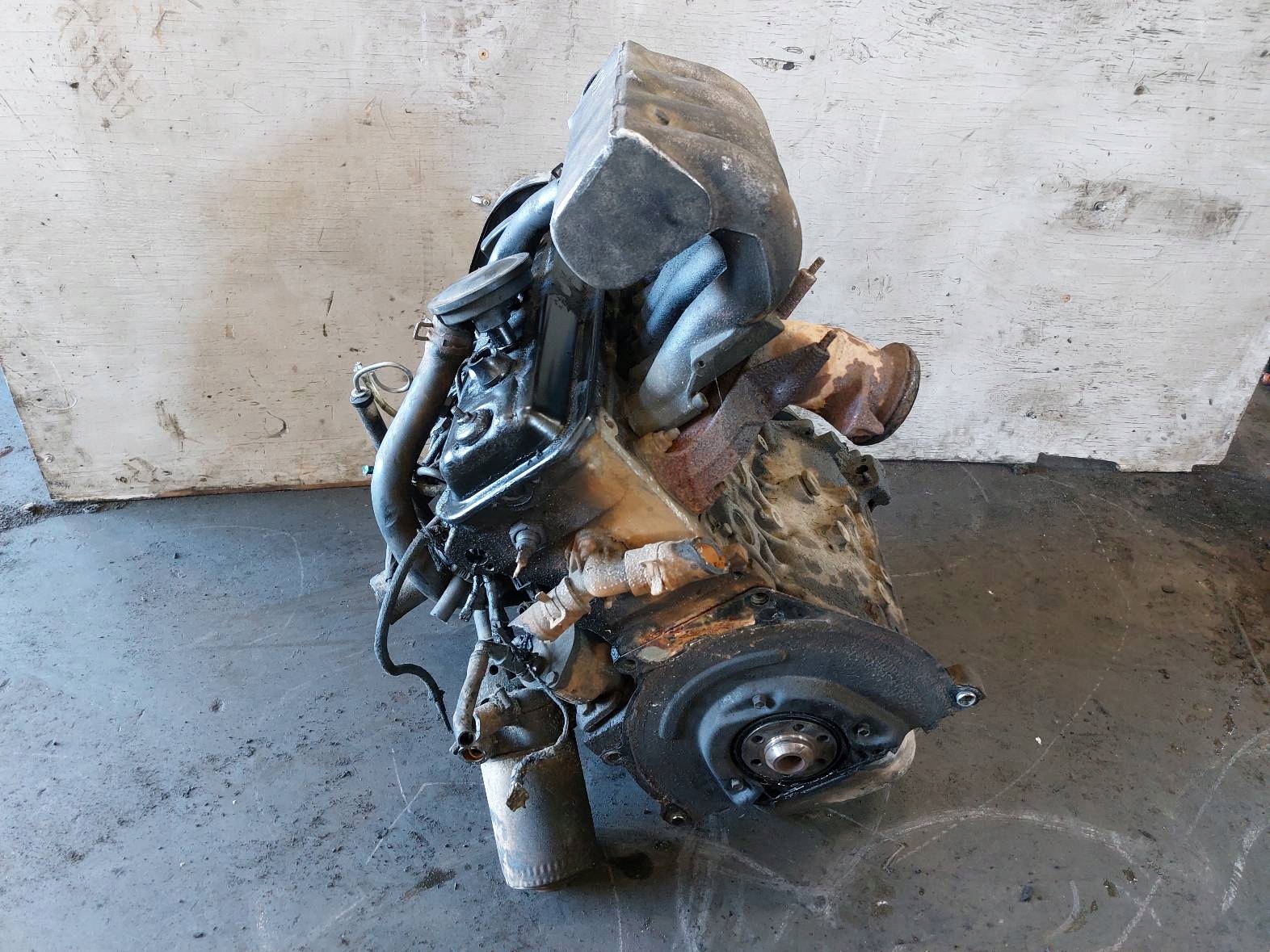 engine DIESEL + UKLAD injection VOLKSWAGEN TRANSPORTER T4 AHU 1.9 TD