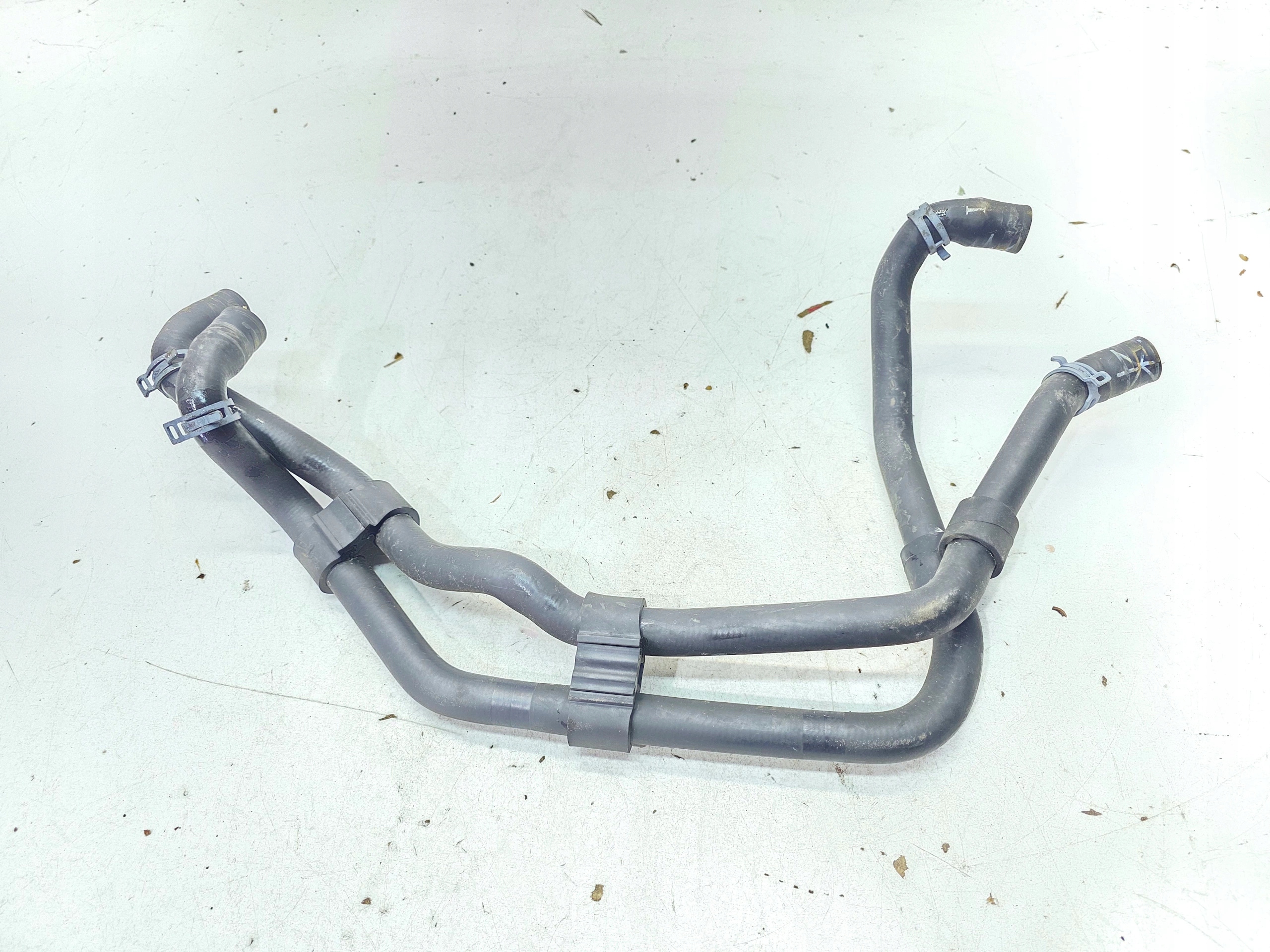 hose CIECZY CHLODZACEJ AUDI Q4 E-TRON 1EA121157K