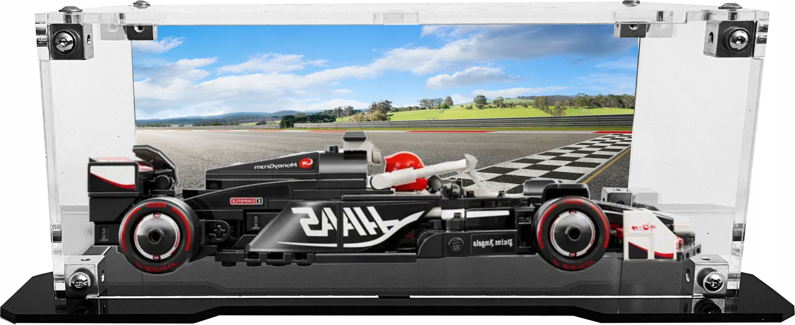Vitrína s černou základnou a pozadím pro stavebnici Lego 77250 Formule F1 MoneyGram