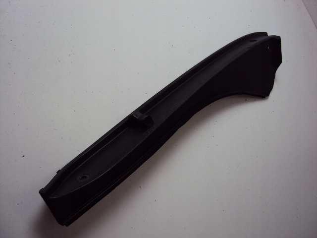 WYGLUSZENIE BLOTNIKA PRAWEGO HYUNDAI TUCSON IV 20 Part manufacturer Hyundai OE