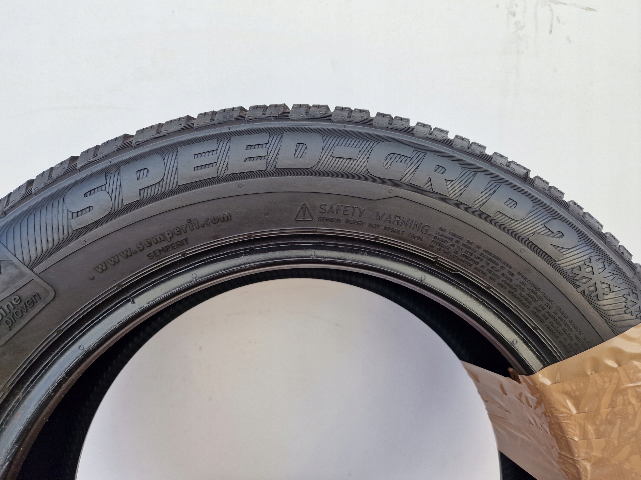 tyre ZIMA SEMPERIT 185 65 15 88T R15 SPEED GRIP 2