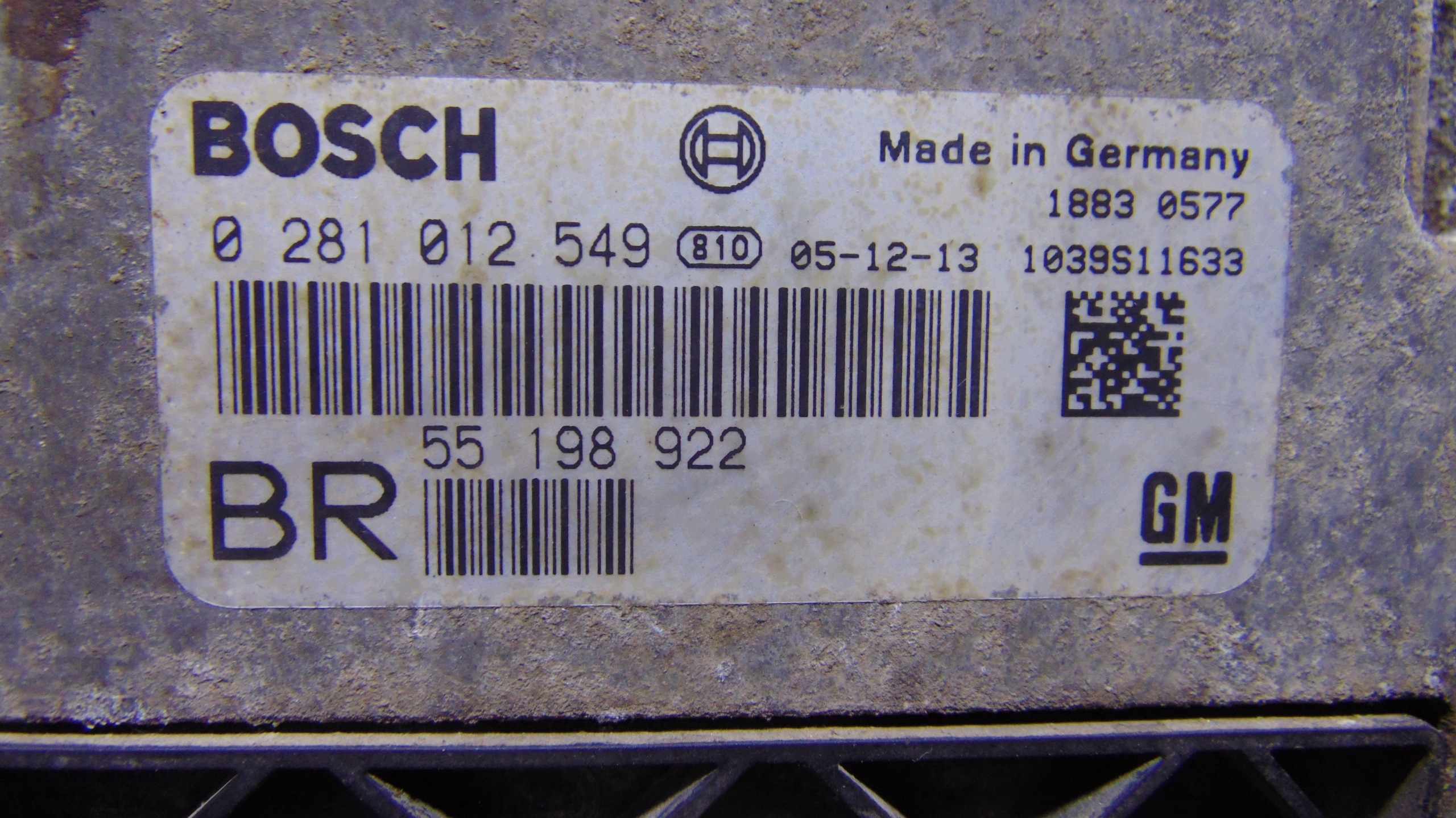 ordinateur unité de commande électronique uce moteur 1.9CDTI OPEL ZAFIRA B 05-14 année