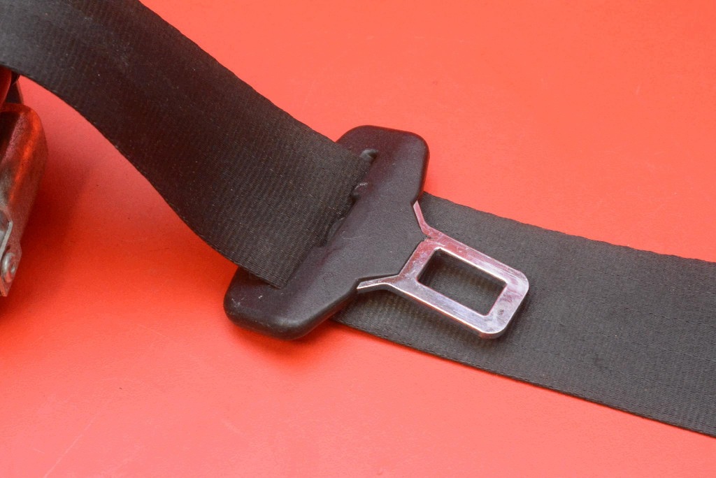 sicherheitsgurt links heck spanner 3T0857447 SKODA SUPERB 2 II 08-13
