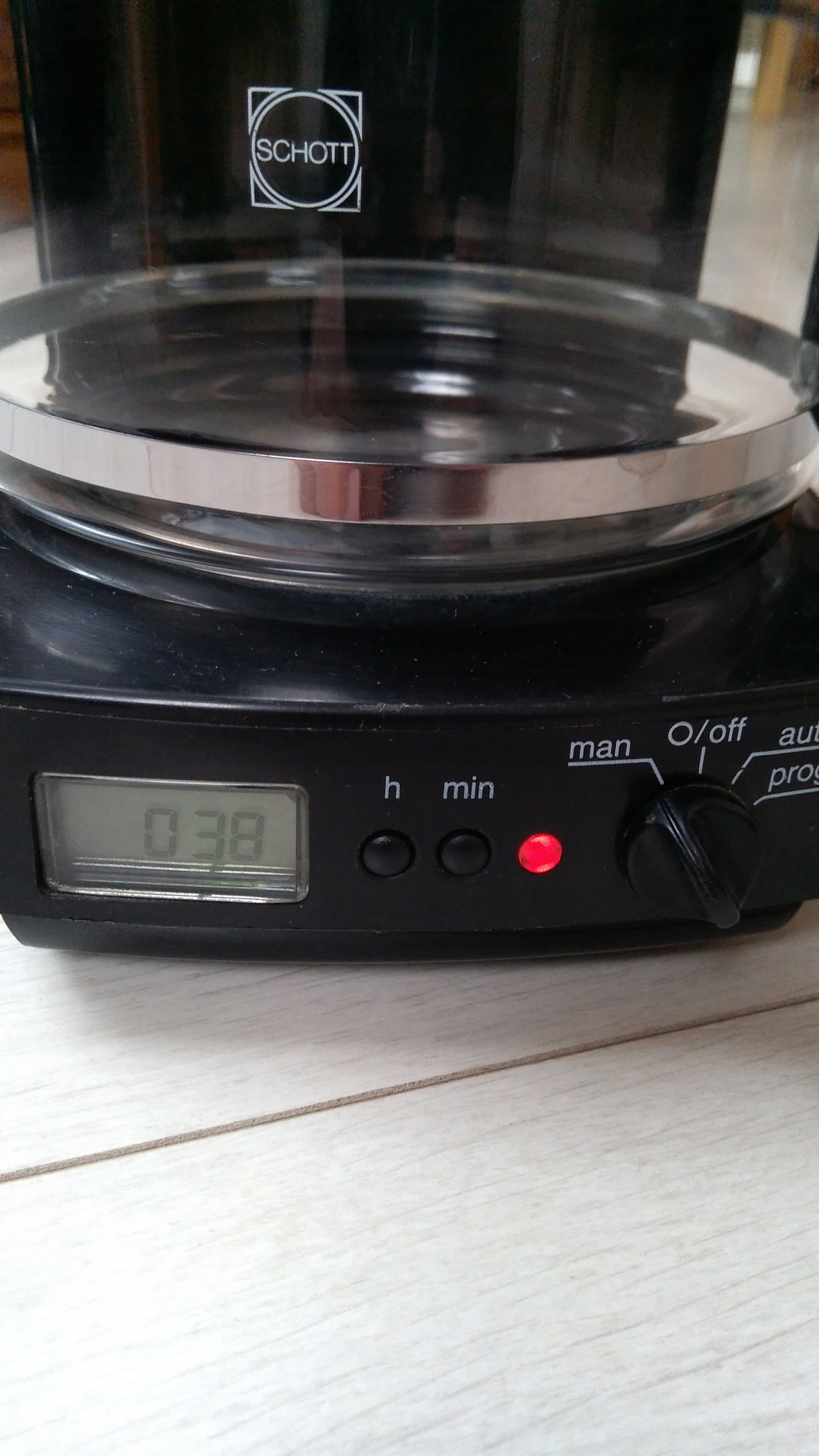 Ekspres przelewowy Bosch TKA1951 900W Programator Model TKA1951/01