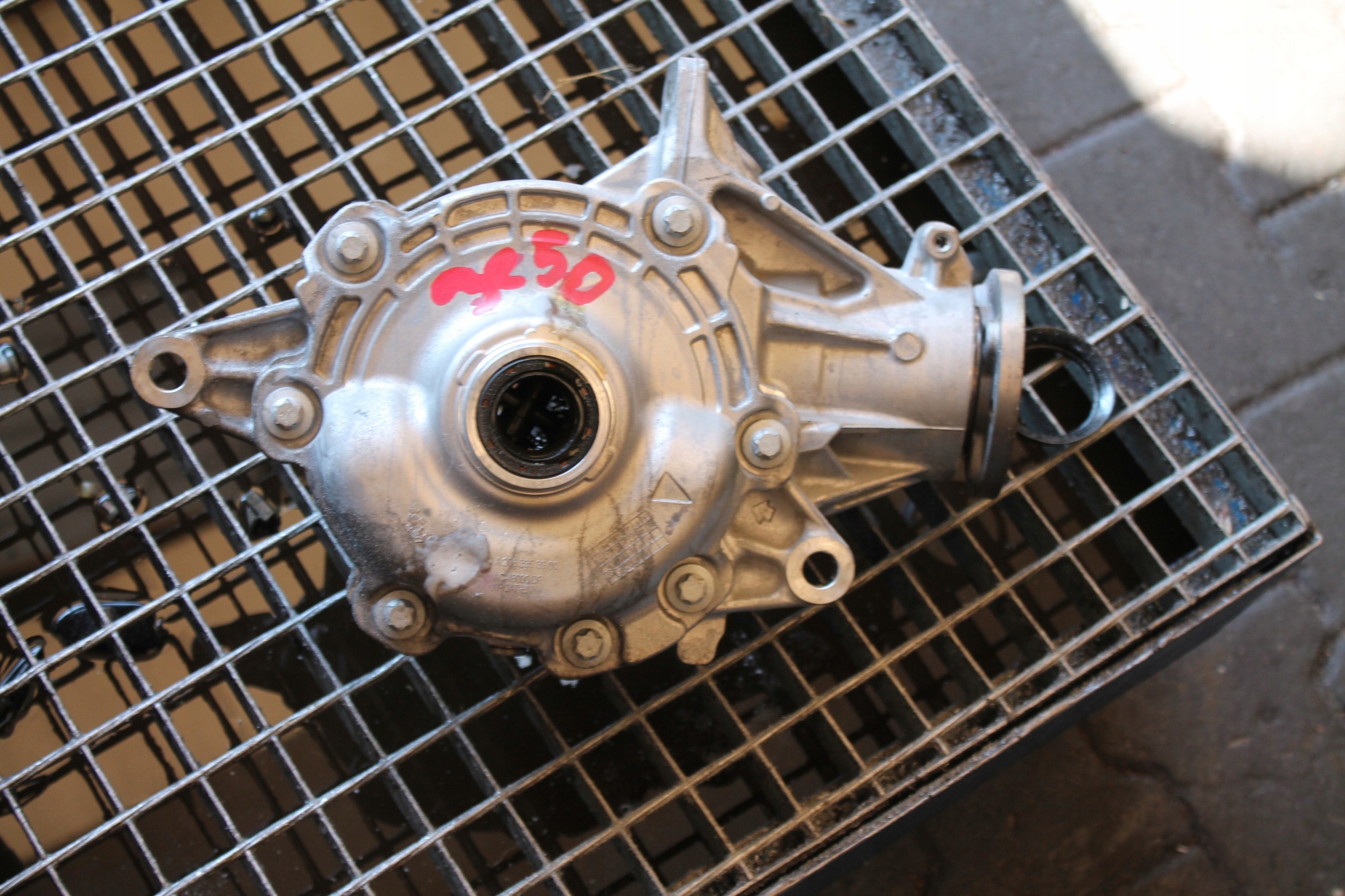 3250. différentiel différentiel MERCEDES A2063310005 A2063353900