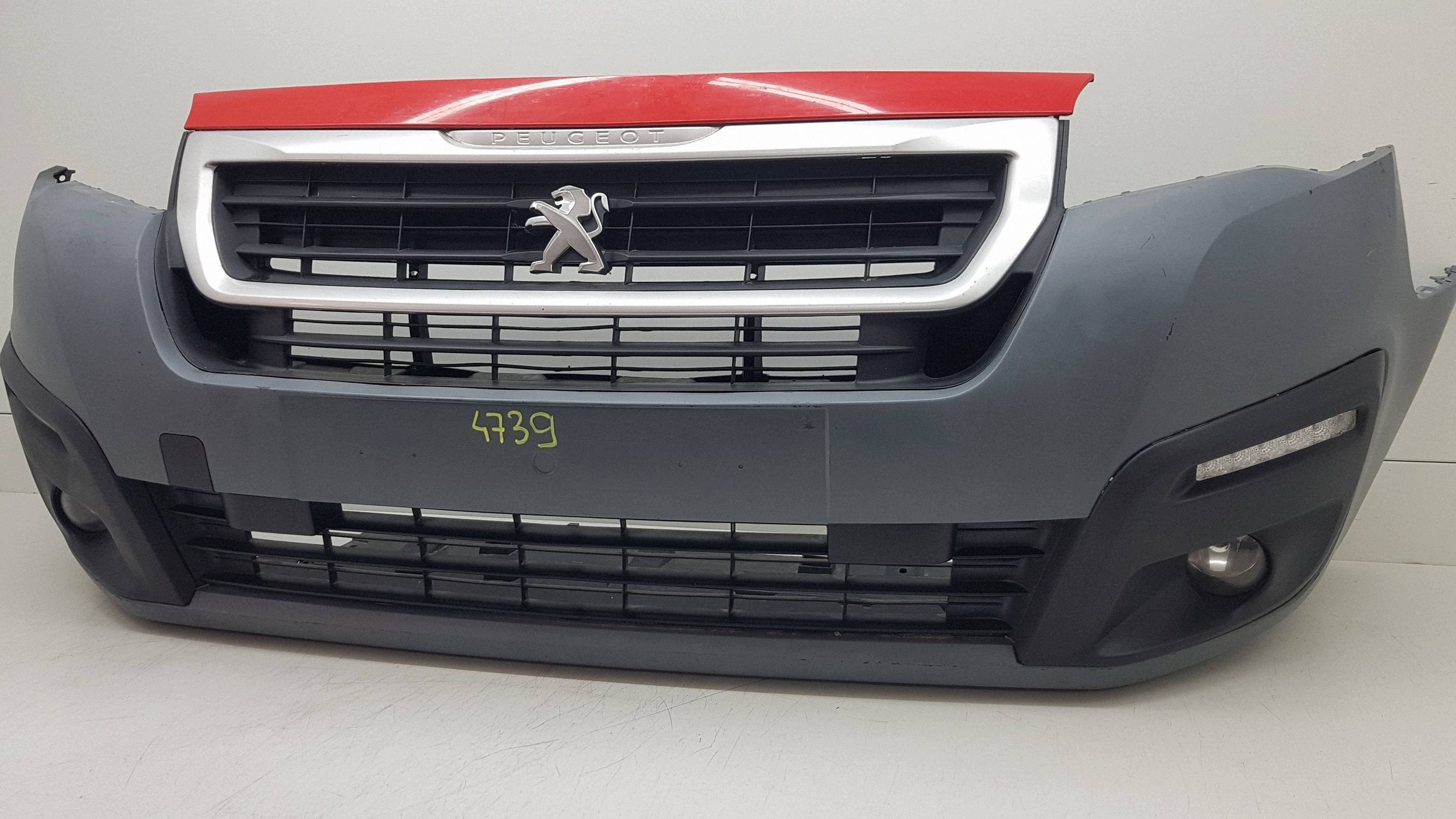 PEUGEOT PARTNER IV 4 2015 - frontstoßstange 9810895080