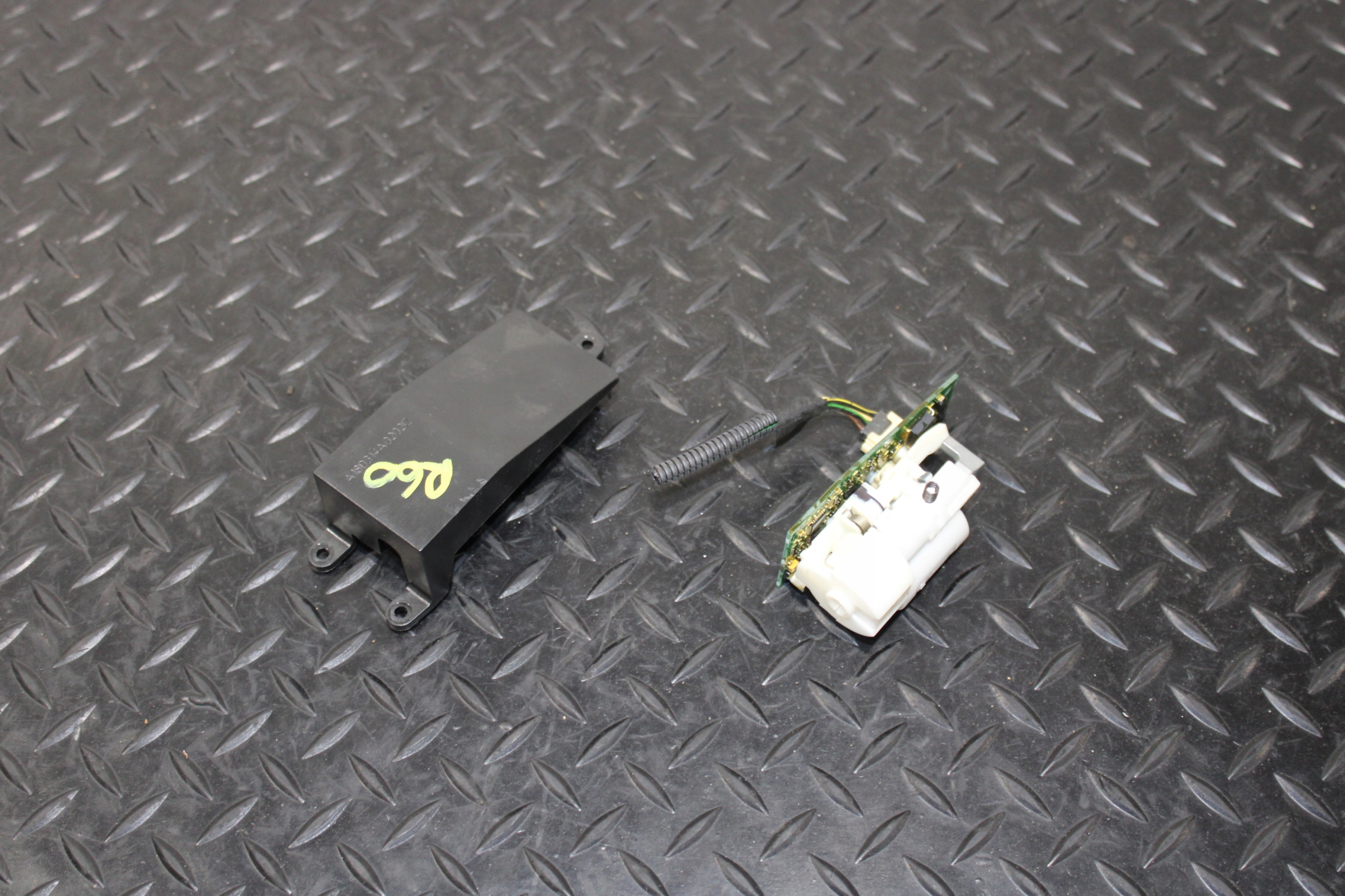 BLOKADA des Lenkrads MINI COUNTRYMAN R60