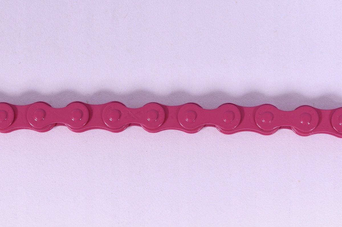 Łańcuch rowerowy XLC CC-C09 1v / Różowy Kod producenta 2501010002J