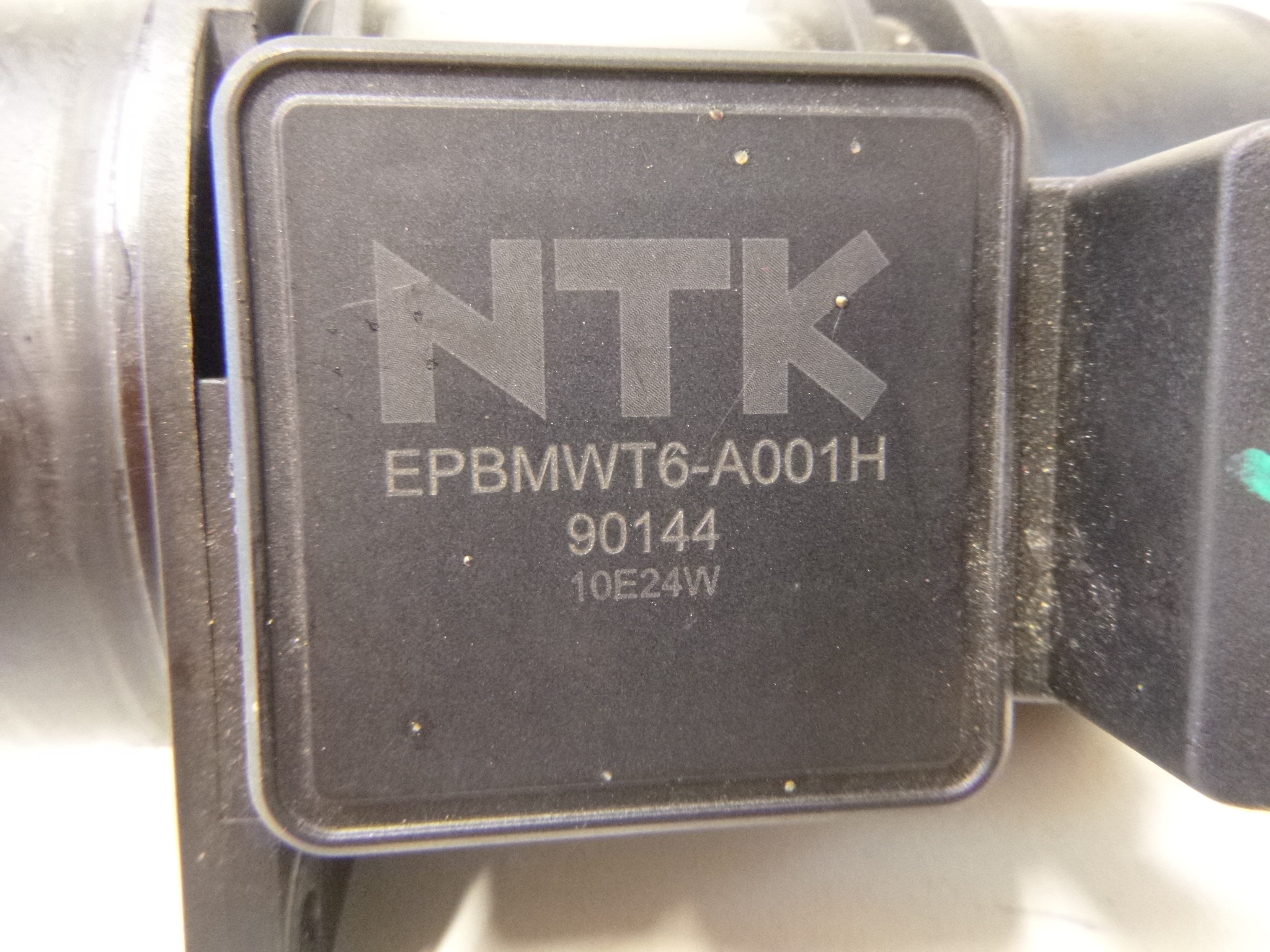 flow meter air Mitsubishi Space Star 1.9 DI-D EPBMWT6-A001H 90144