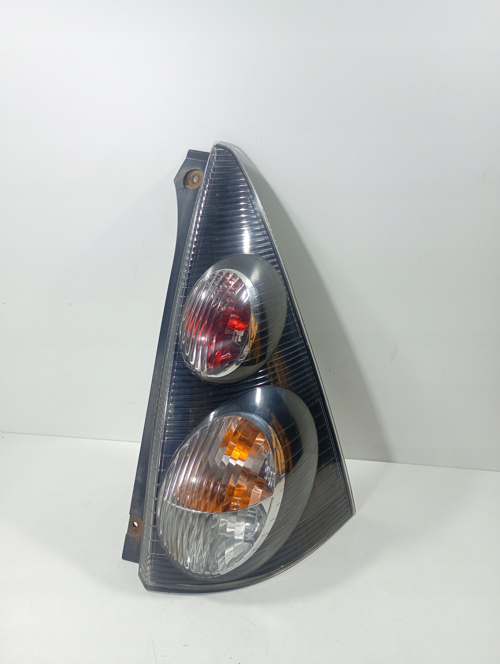 Peugeot 107 05-14 light rear rear part right