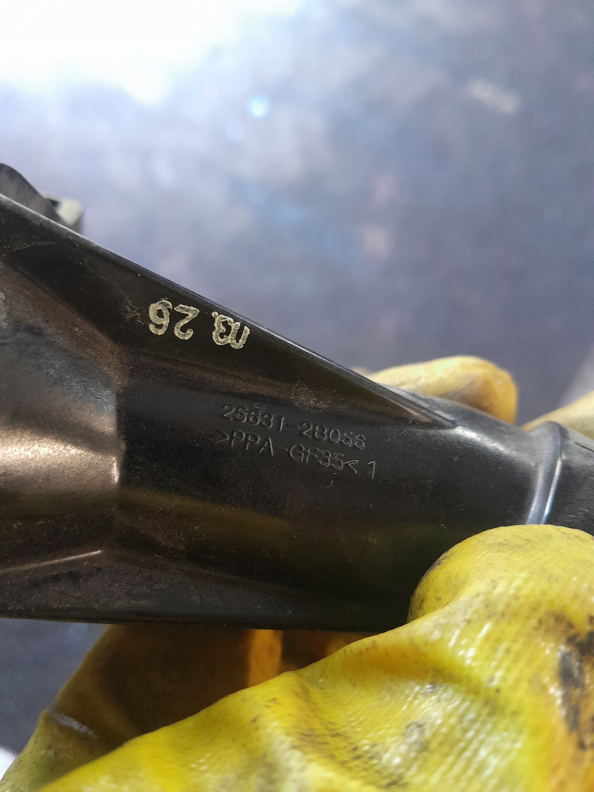 KRÓCIEC OBUDOWA TERMOSTATU 25631-2B056 HYUNDAI TUCSON 1.6 T-GDI G4FJ Numer katalogowy części 25631-2B056