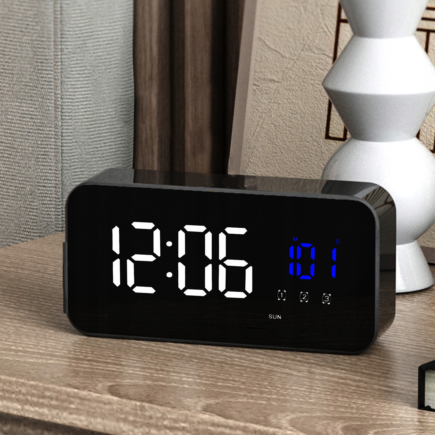 ZEGAR ELEKTORNICZNY BUDZIK LED NOWOCZESNY DESIGN WYSOKA FUNKCJONALNOŚĆ Marka Renew Force