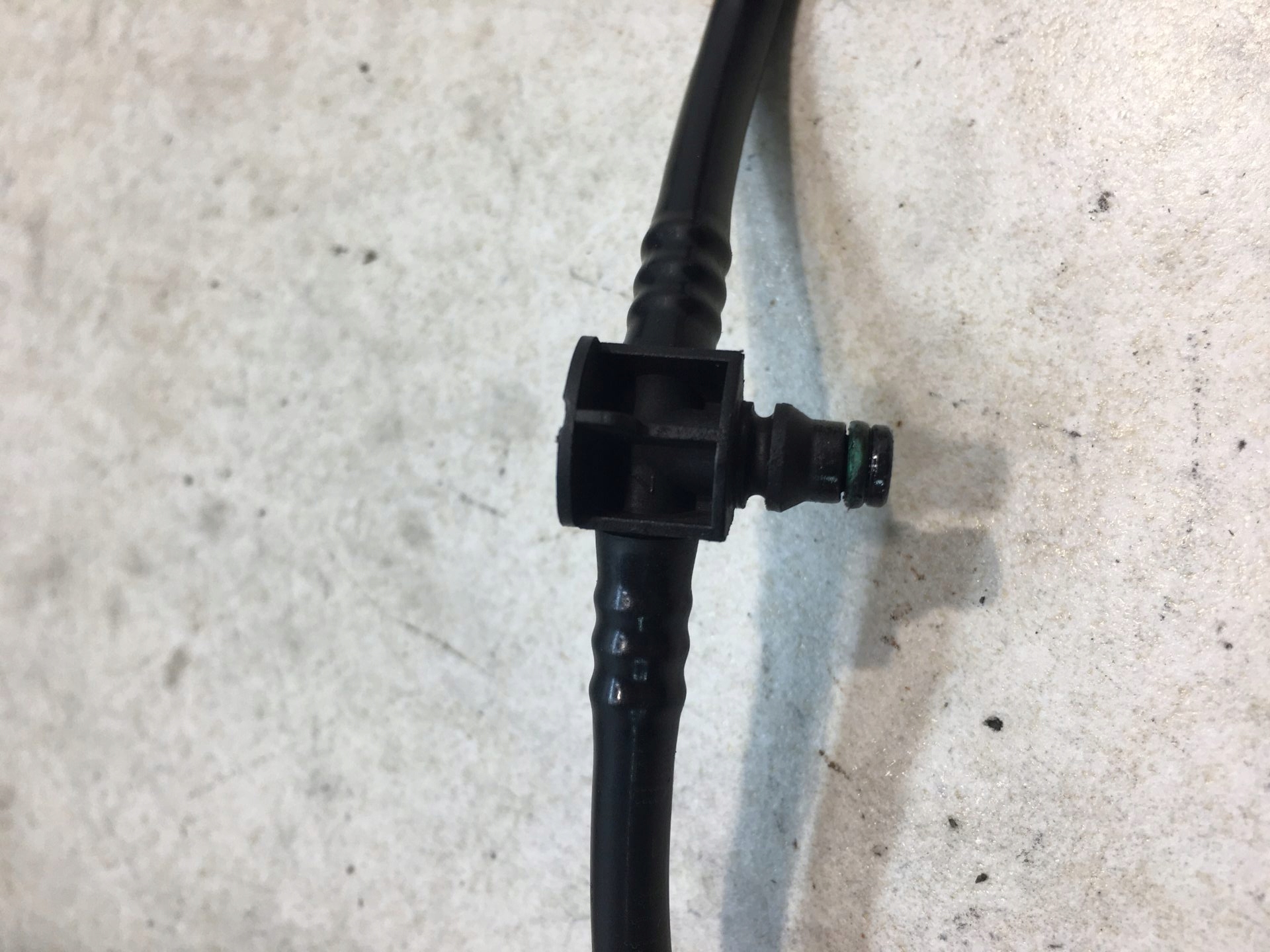Schlauch PRZELEWOWY SCENIC II 1.9 DCI