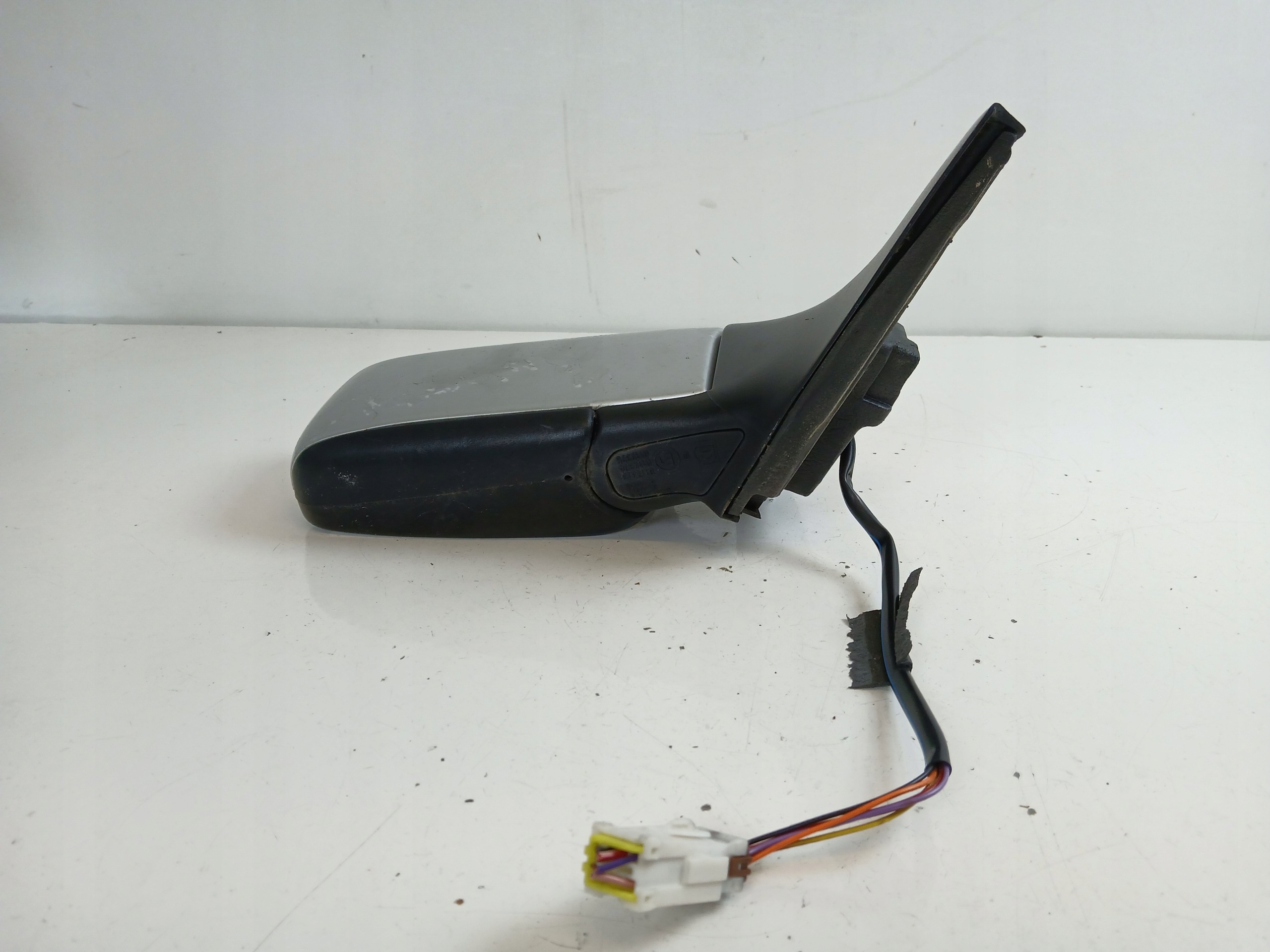 VOLVO V40 and mirror right 329-52 5 PIN