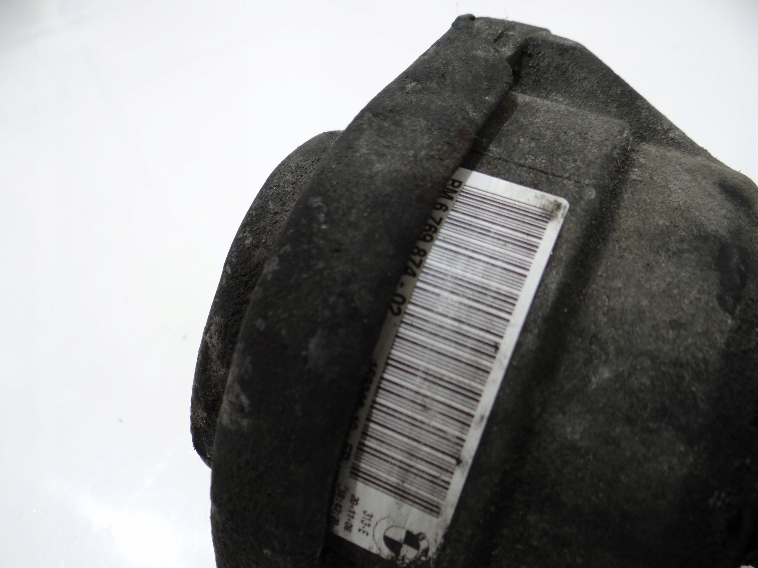 engine mount left BMW E60 E61 LCI N47 6769874 (4295847)