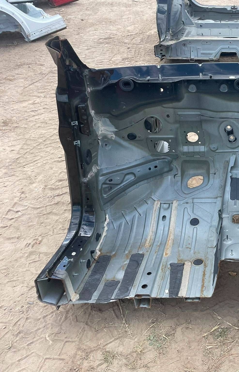 quarter front quarter front side left Citroen DS7 Crossback