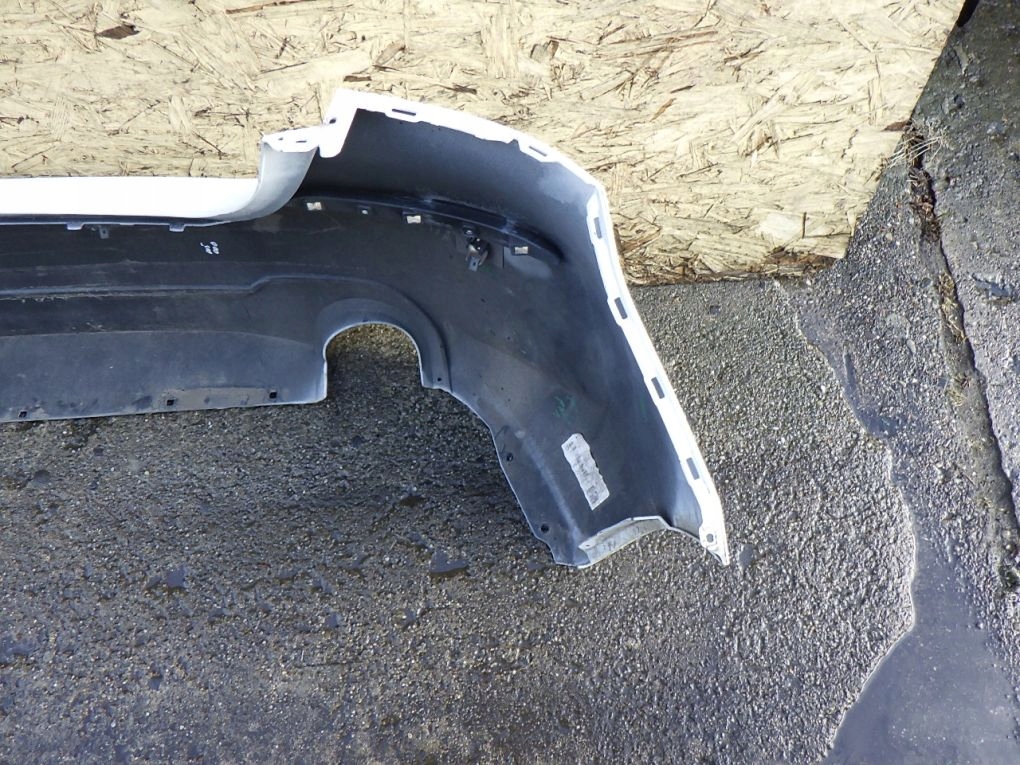 BMW 1 F40 19- STOSSSTANGE HINTEN