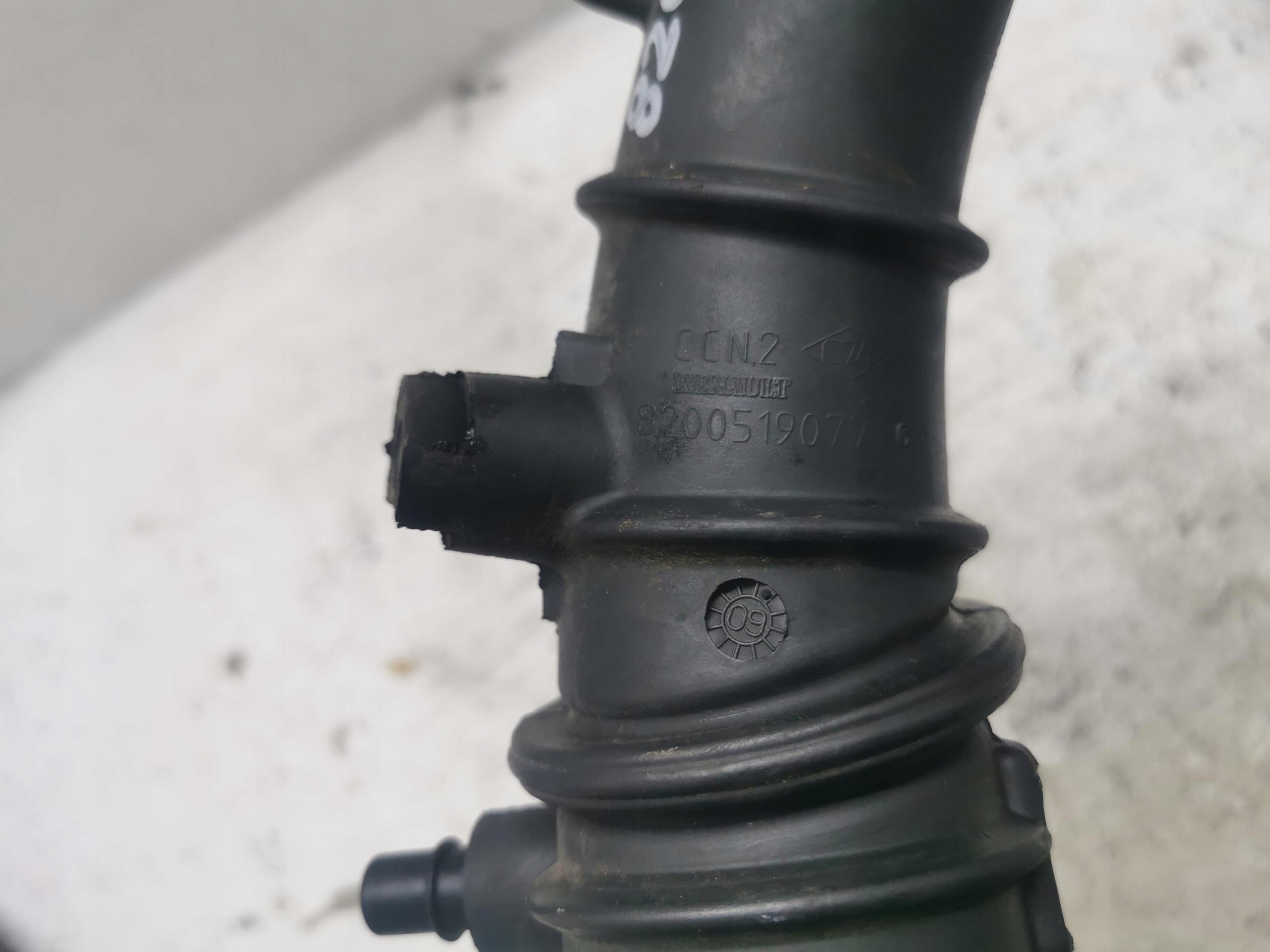 pipe air RENAULT CLIO III 1.2 TCE 8200519077