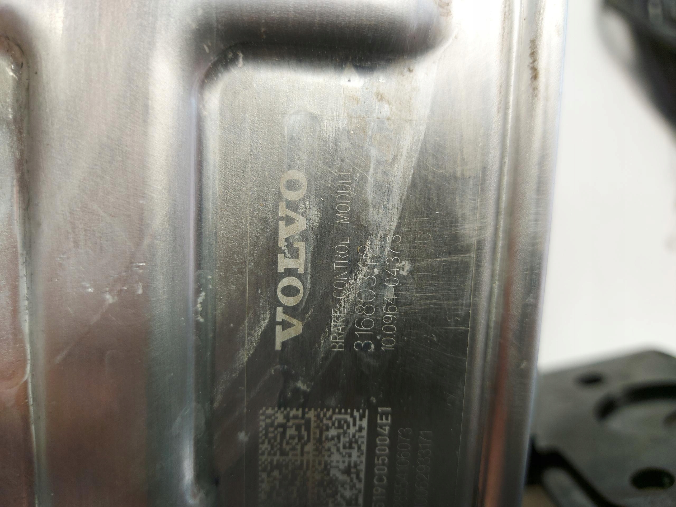 VOLVO XC60 II T8 Servofreno servo ABS 31680342