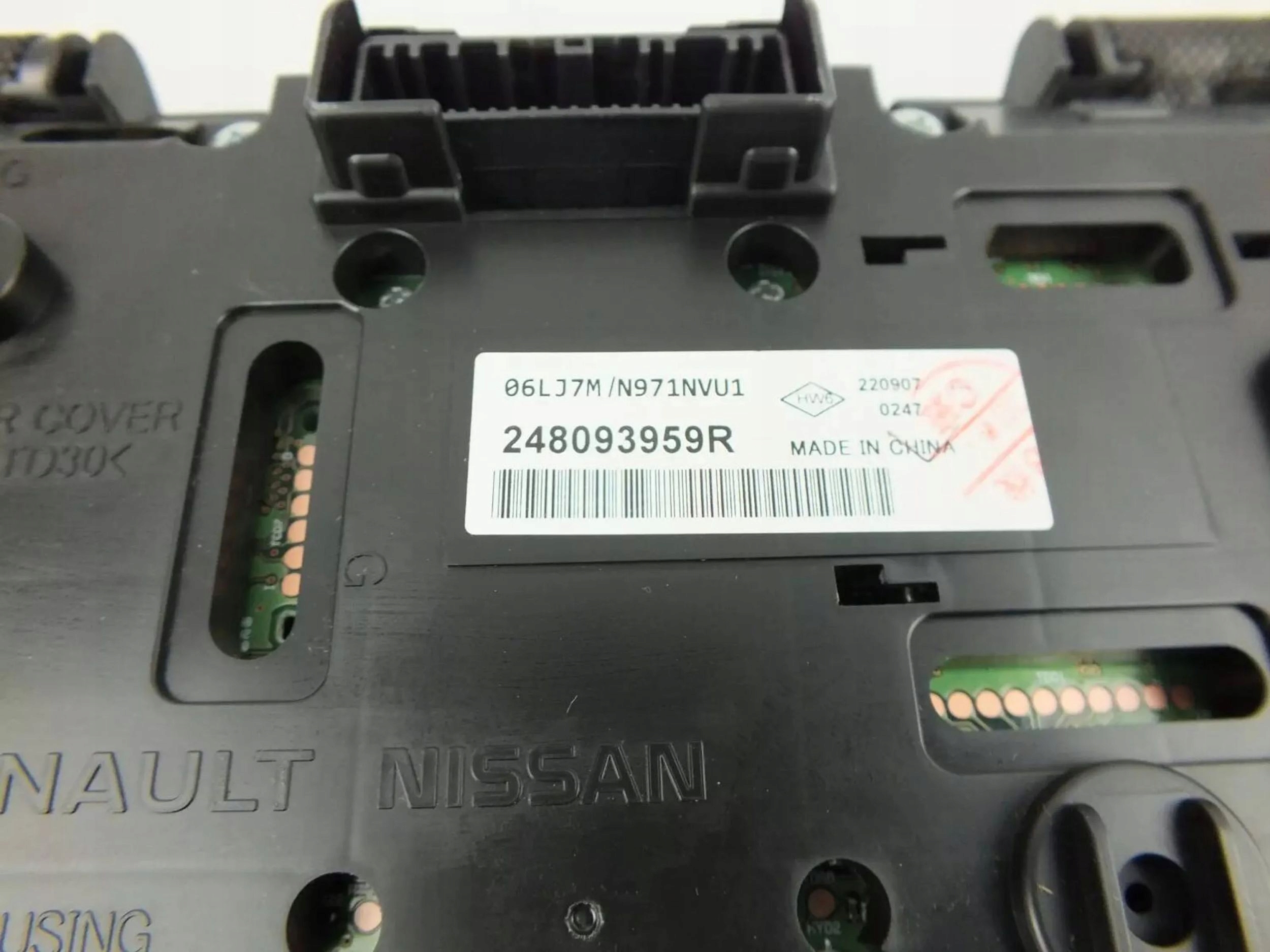 renault ARKANA 2023 спидометр /