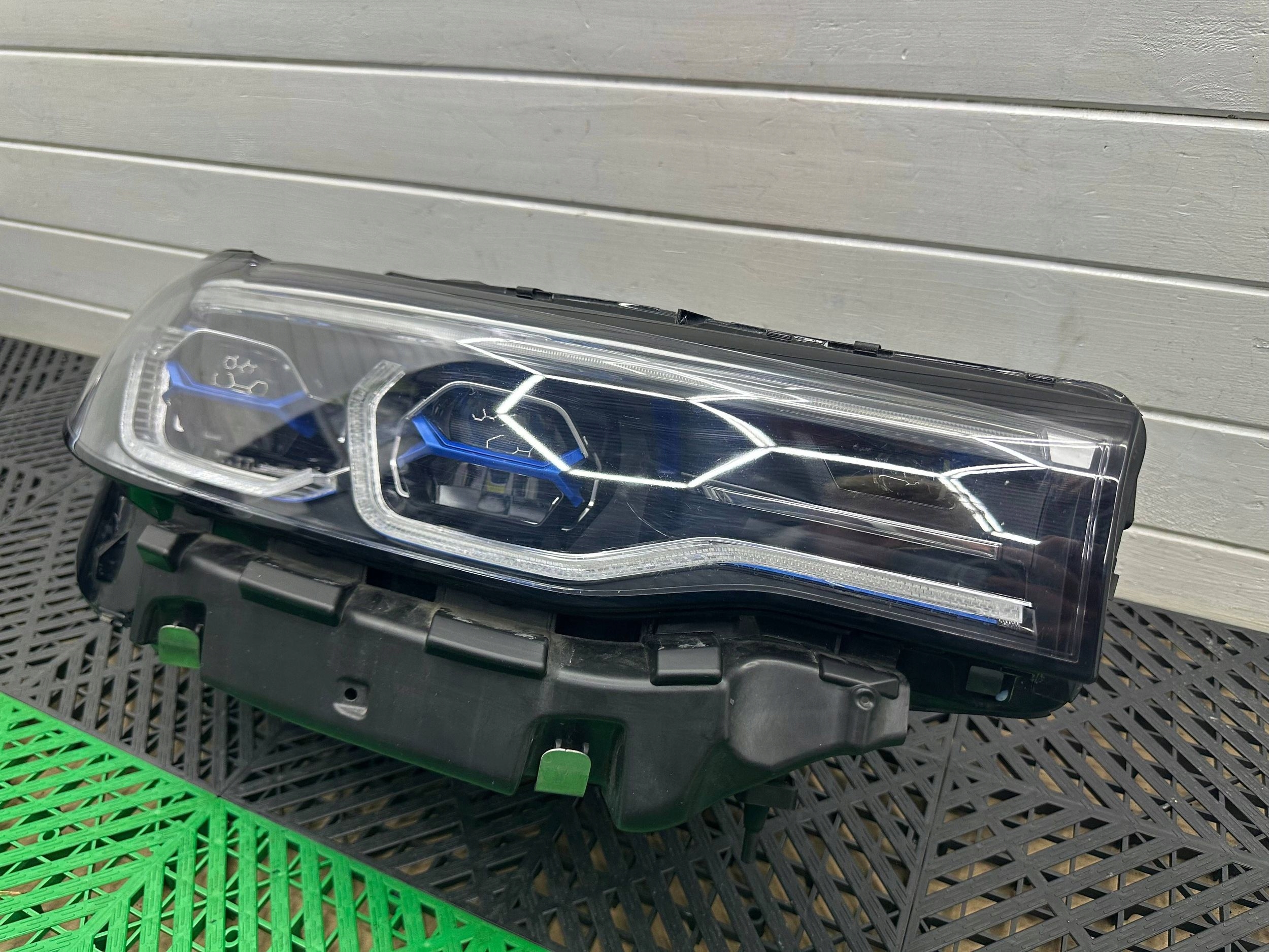 Reflektor Droit Bouche buse BMW X7 G07 98529560