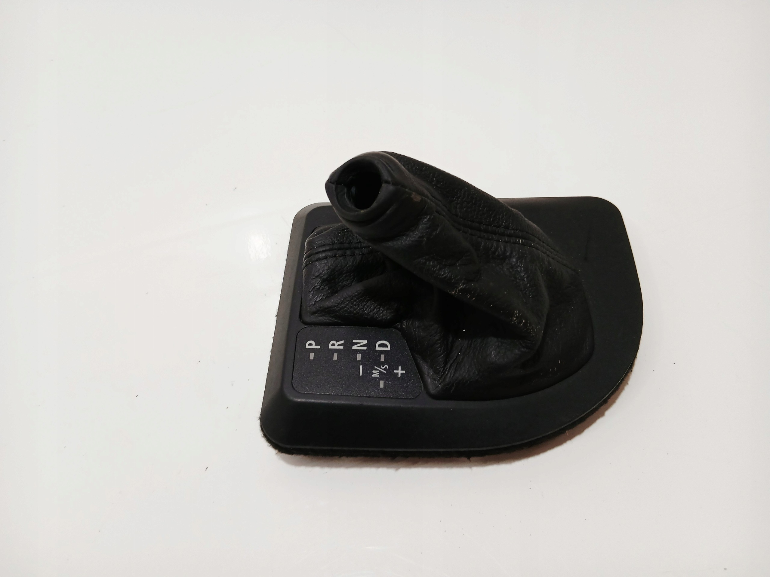 rahmen schaltmanschette BMW E60 E61 7034089 EUROPA (0001478)