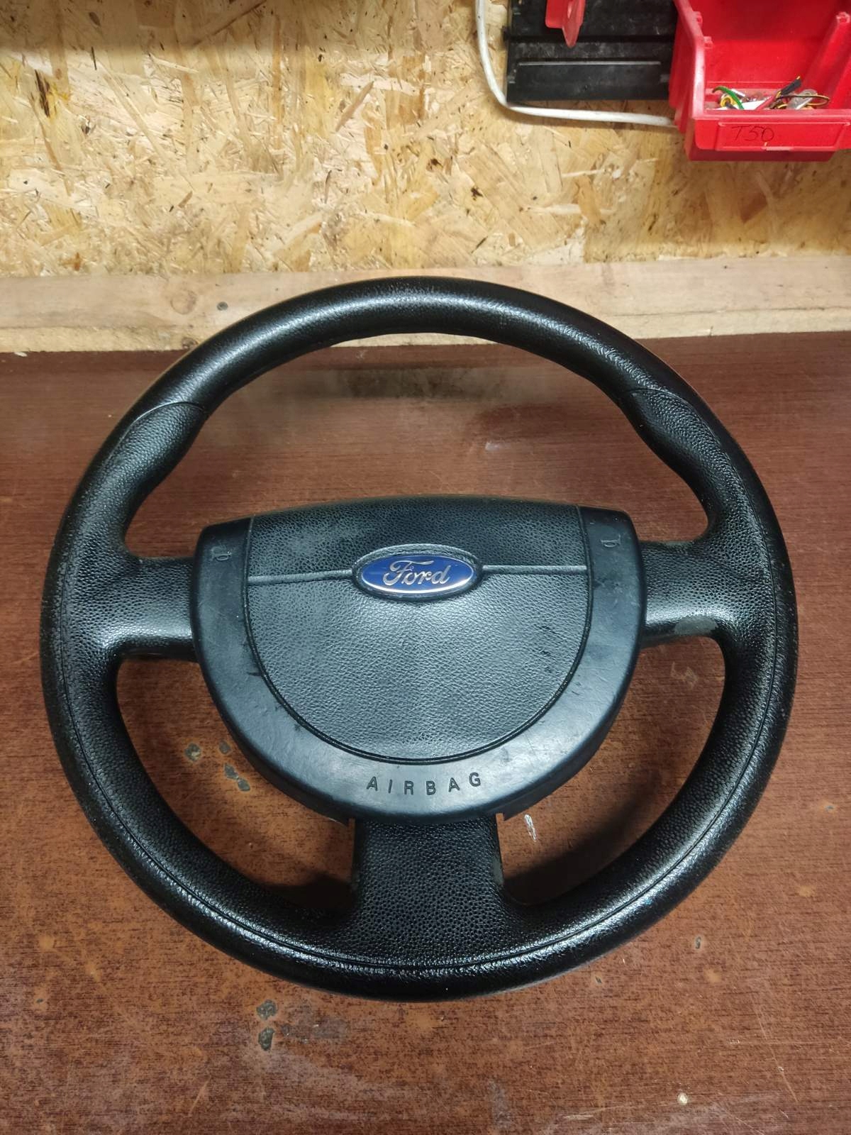 КЕРМО З ПОДУШКА FORD FIESTA Mk6 5saa042b85